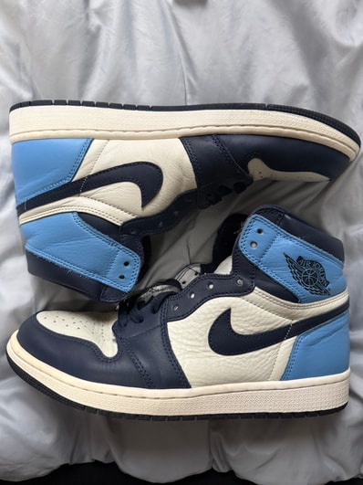 Nike Air Jordan 1 Retro High OG "Obsidian/University Blue"