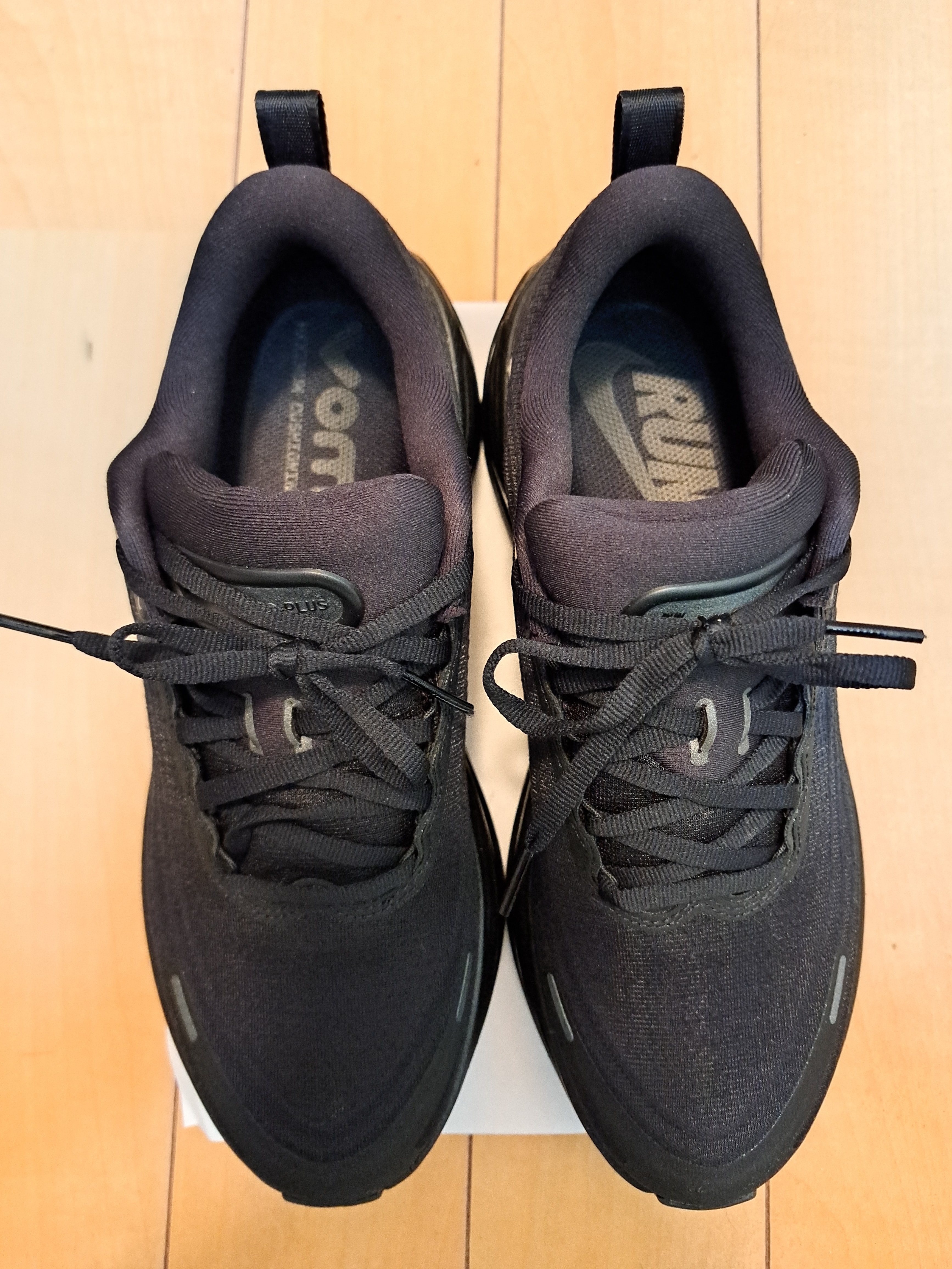 ナイキ ボメロ プラス 