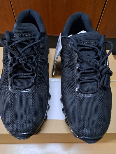 Nike Air Liquid Max "Triple Black"