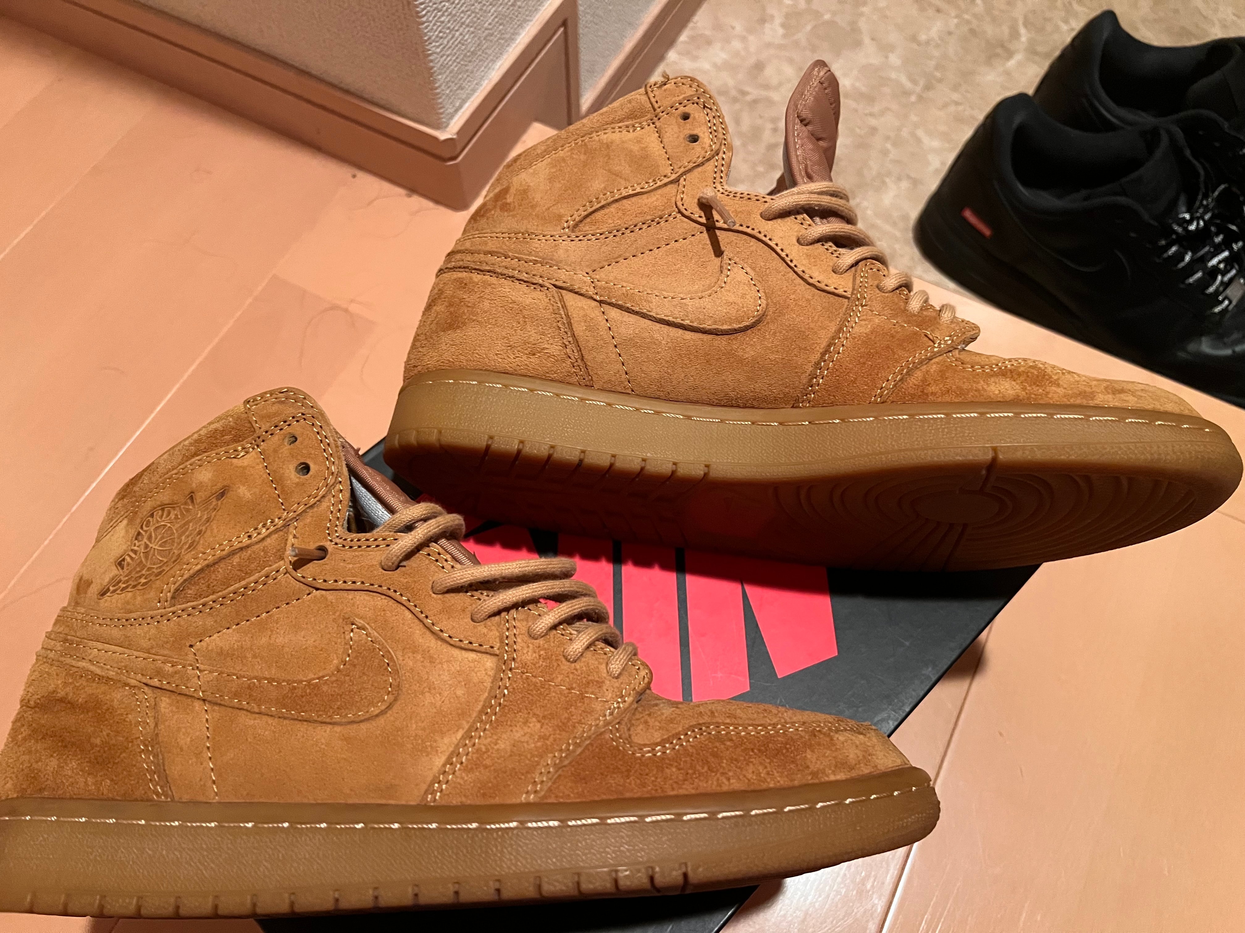 Nike Air Jordan 1 Retro High "Wheat"  