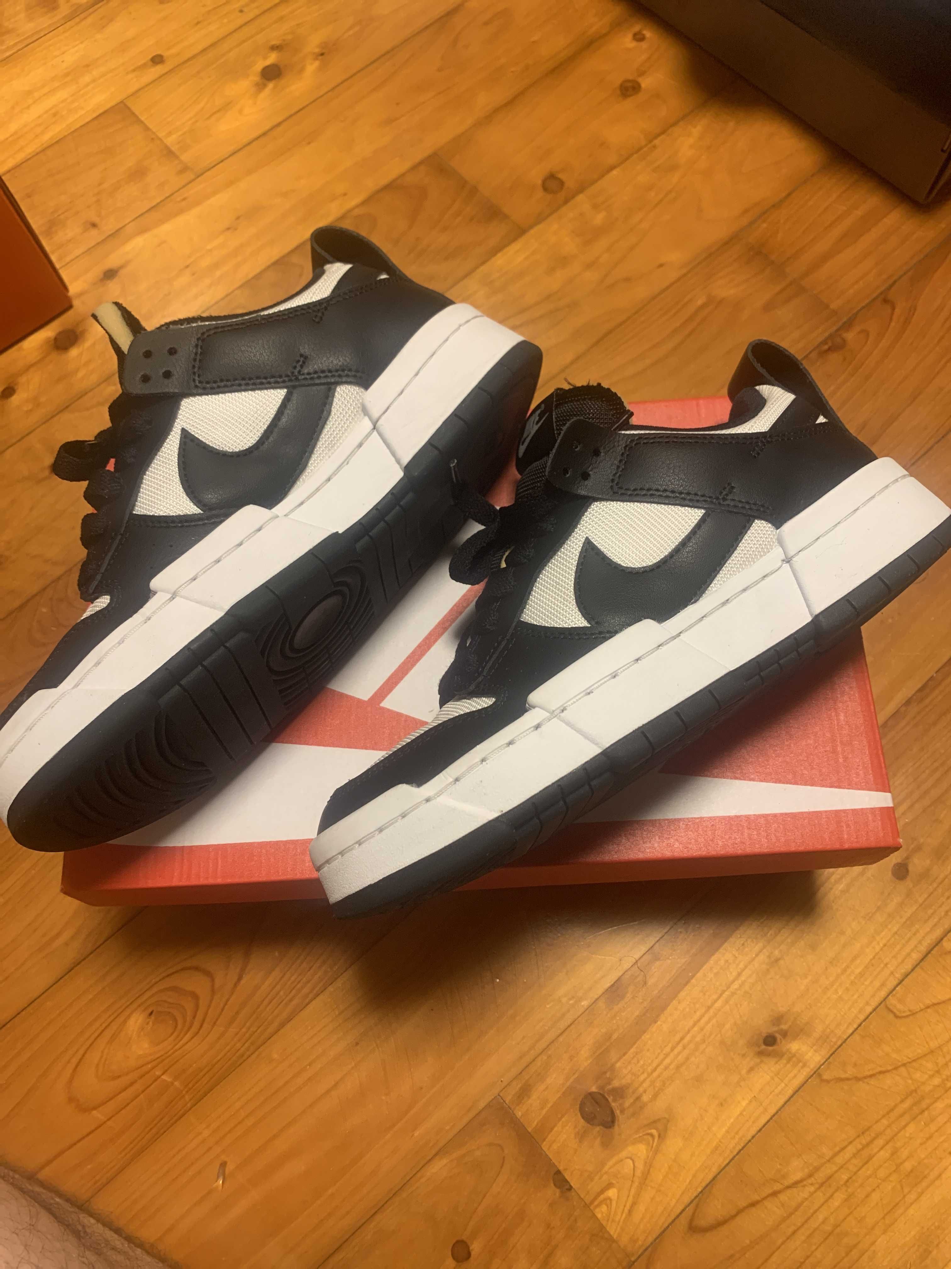 Nike Women's Dunk Low Disrupt "White/Black"