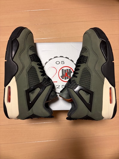 UNDEFEATED × Nike Air Jordan 4 Retro "Deep Green" (2025)