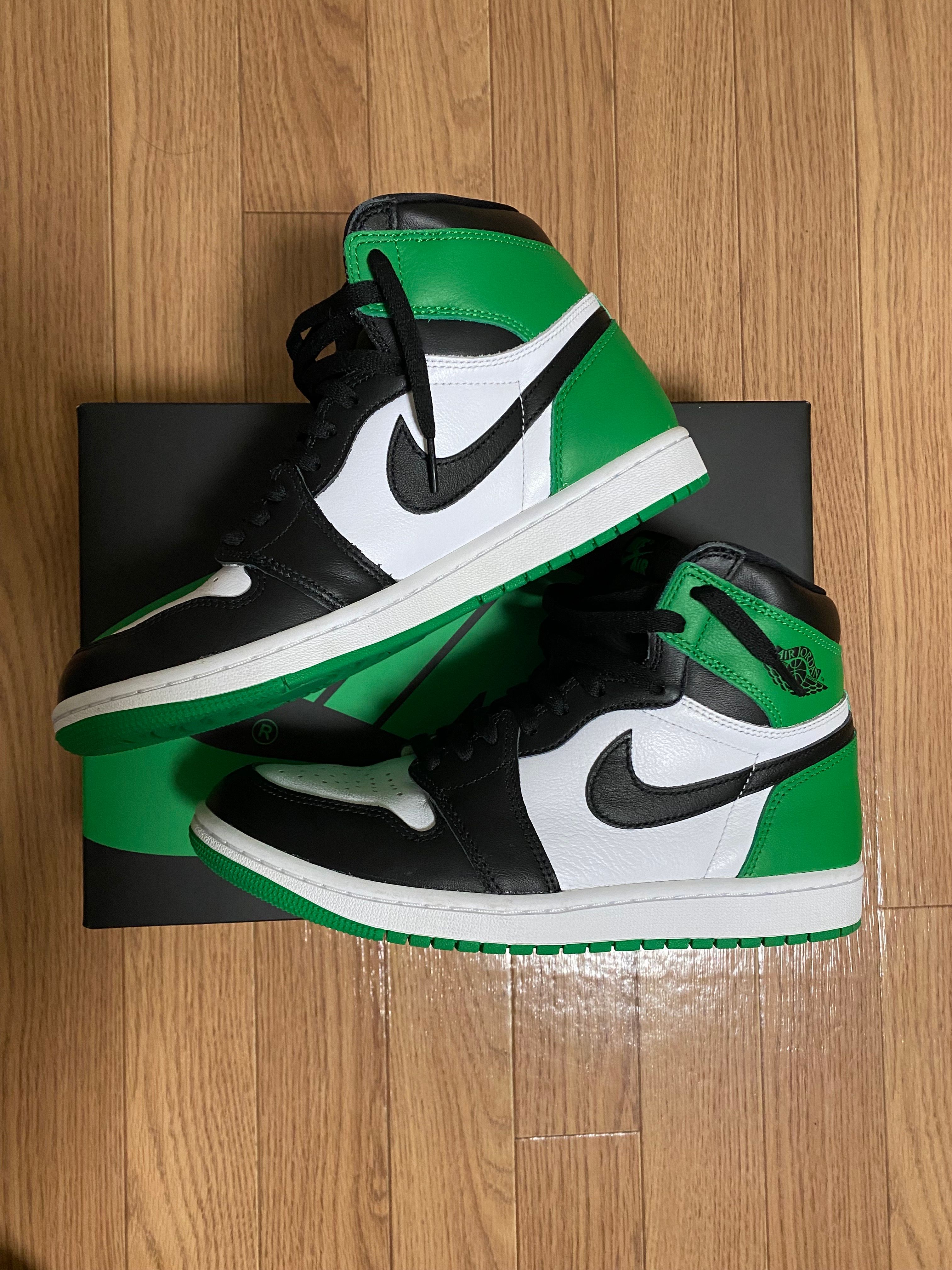 Nike Air Jordan 1 Retro High OG "Celtics/Black and Lucky Green" (2023)