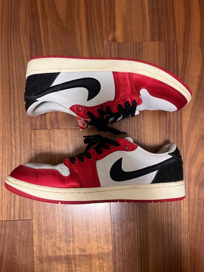Trophy Room × Nike Air Jordan 1 Low OG "Sail and Varsity Red"