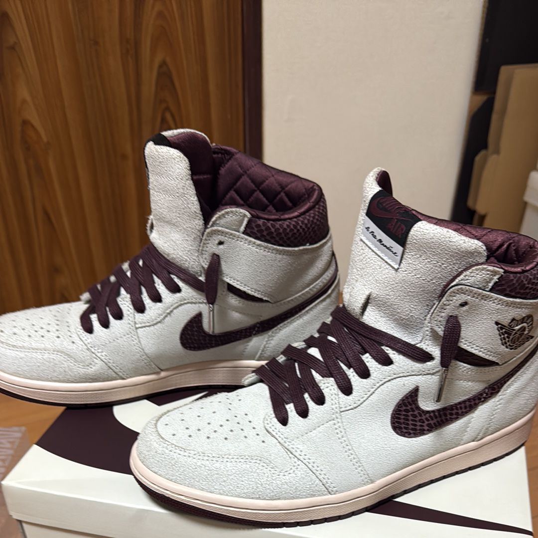 A Ma Maniere × Nike Air Jordan 1 Retro High OG "Sail and Burgundy"