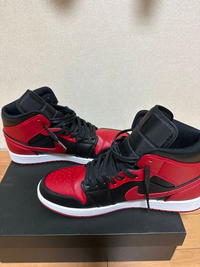Nike Air Jordan 1 Mid "Bred"