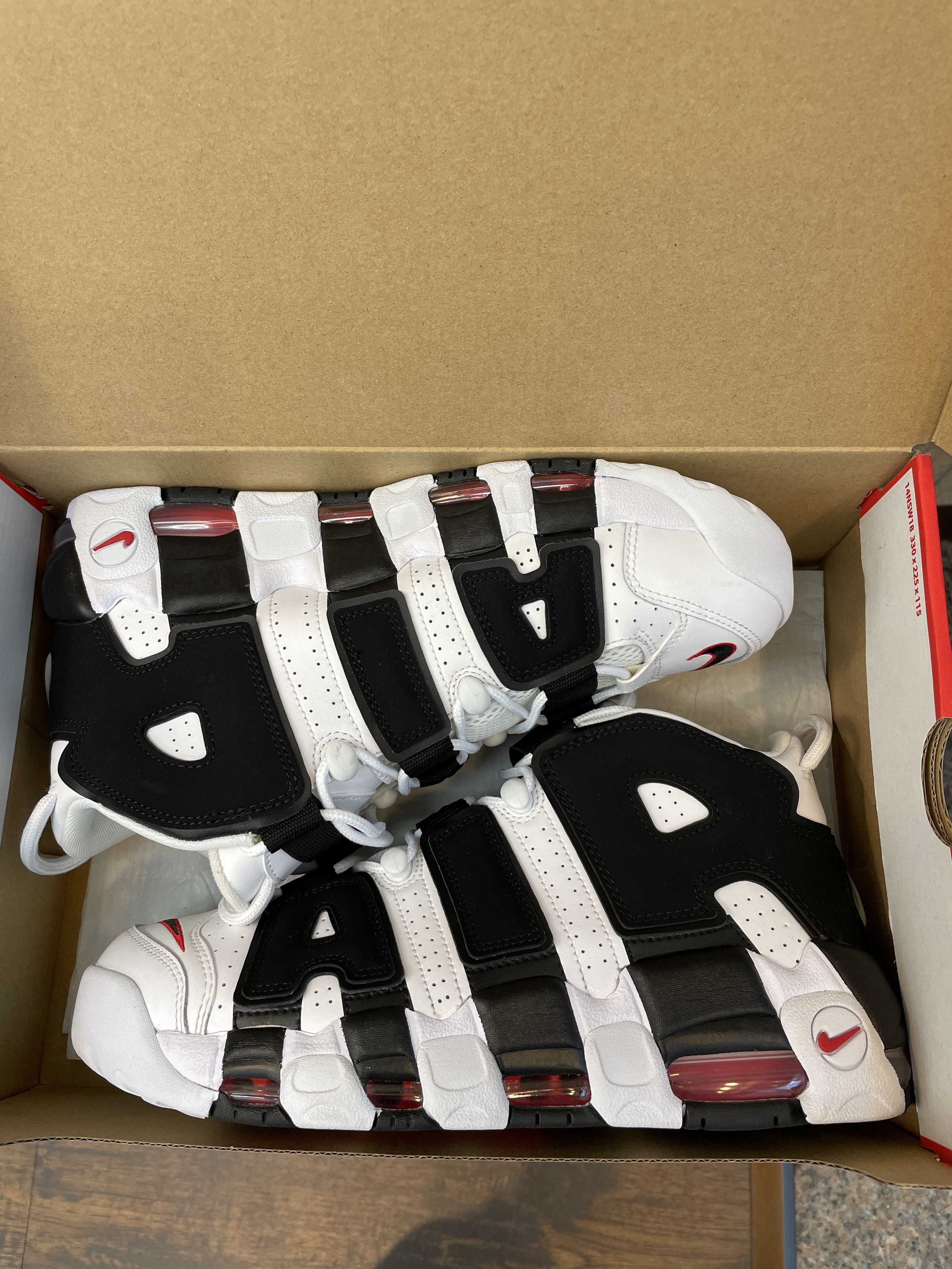 NIKE AIR MORE UPTEMPO "WHITE/BLACK/UNIVERSITY RED"(2020)