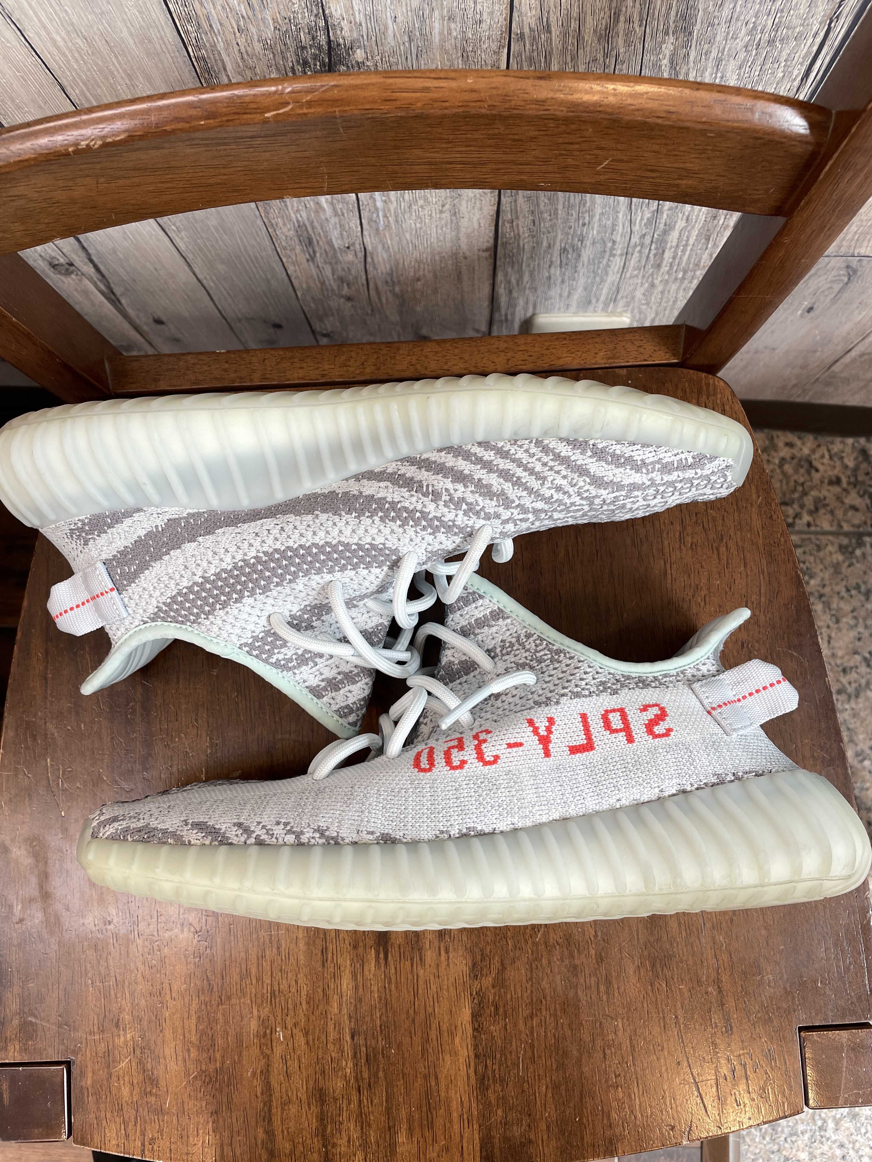 adidas YEEZY Boost 350 V2 "Blue Tint"