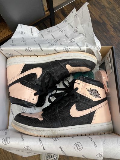 Nike Air Jordan 1 Retro High OG "Crimson Tint"