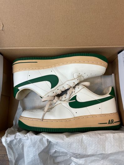 Nike Women's Air Force 1 Low "Green and Muslin"