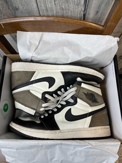 Nike Air Jordan 1 High OG "Sail/Dark Mocha/Black"