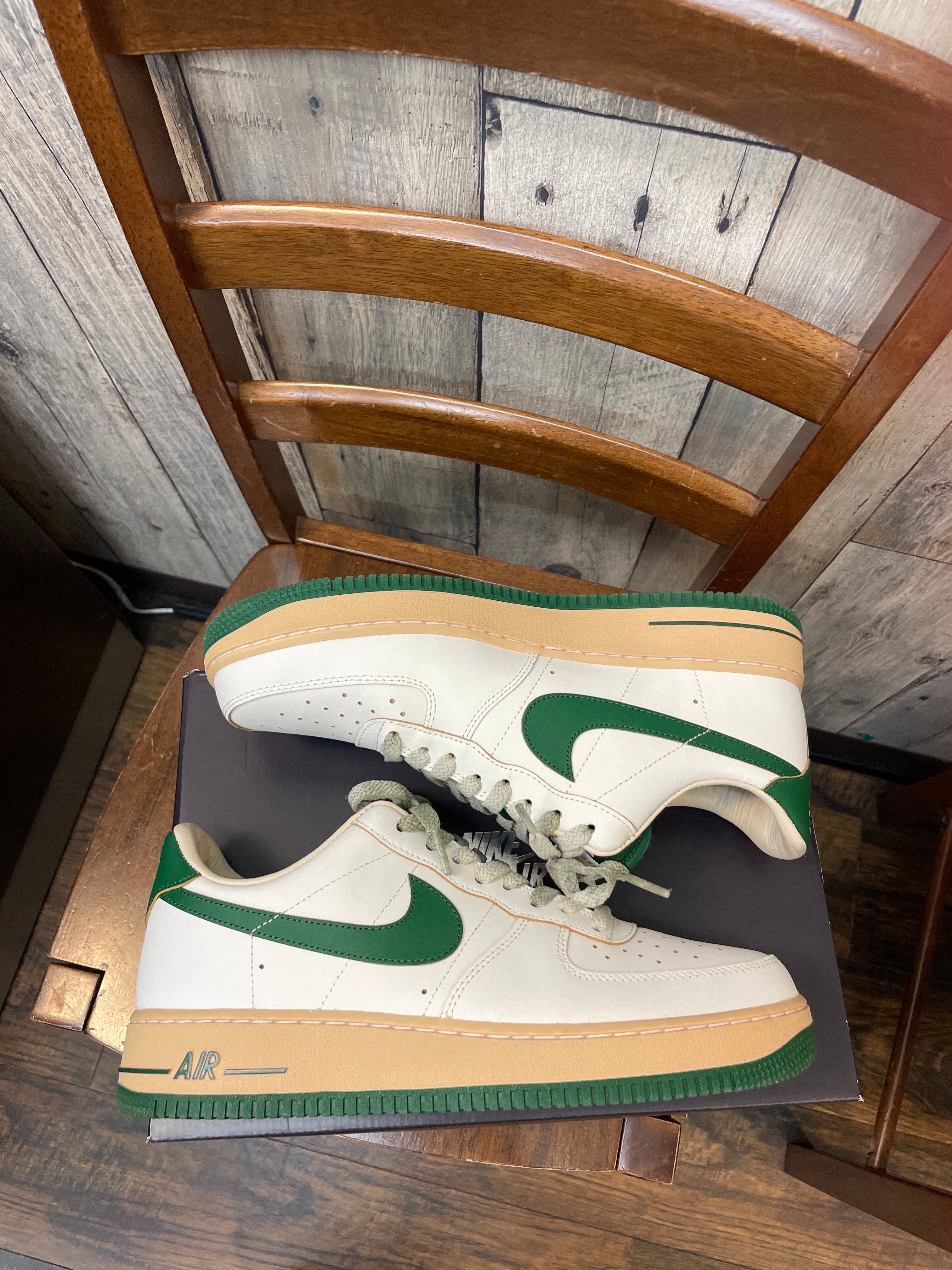 Nike Women's Air Force 1 Low "Green and Muslin"