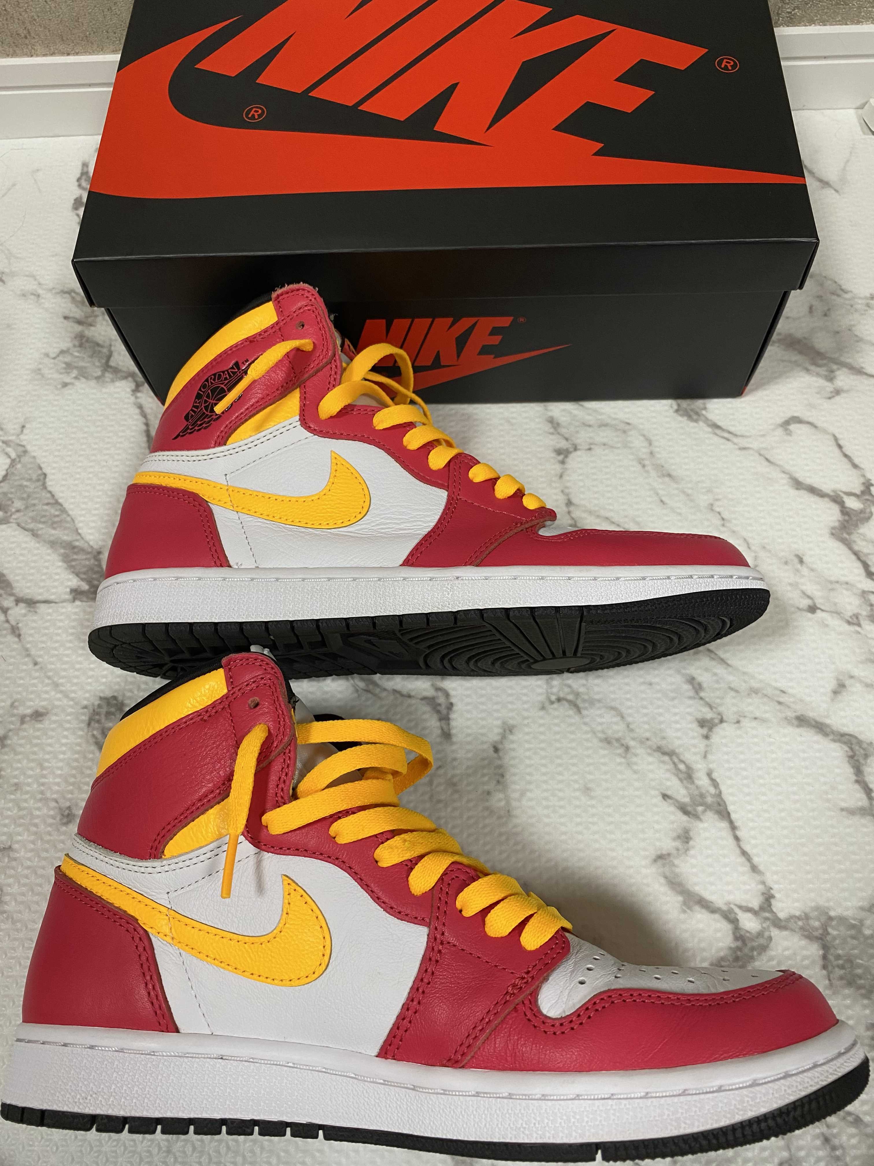 Nike Air Jordan 1 High OG "Light Fusion Red"