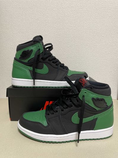 Nike Air Jordan 1 Retro High OG "Black/Pine Green" (2020)