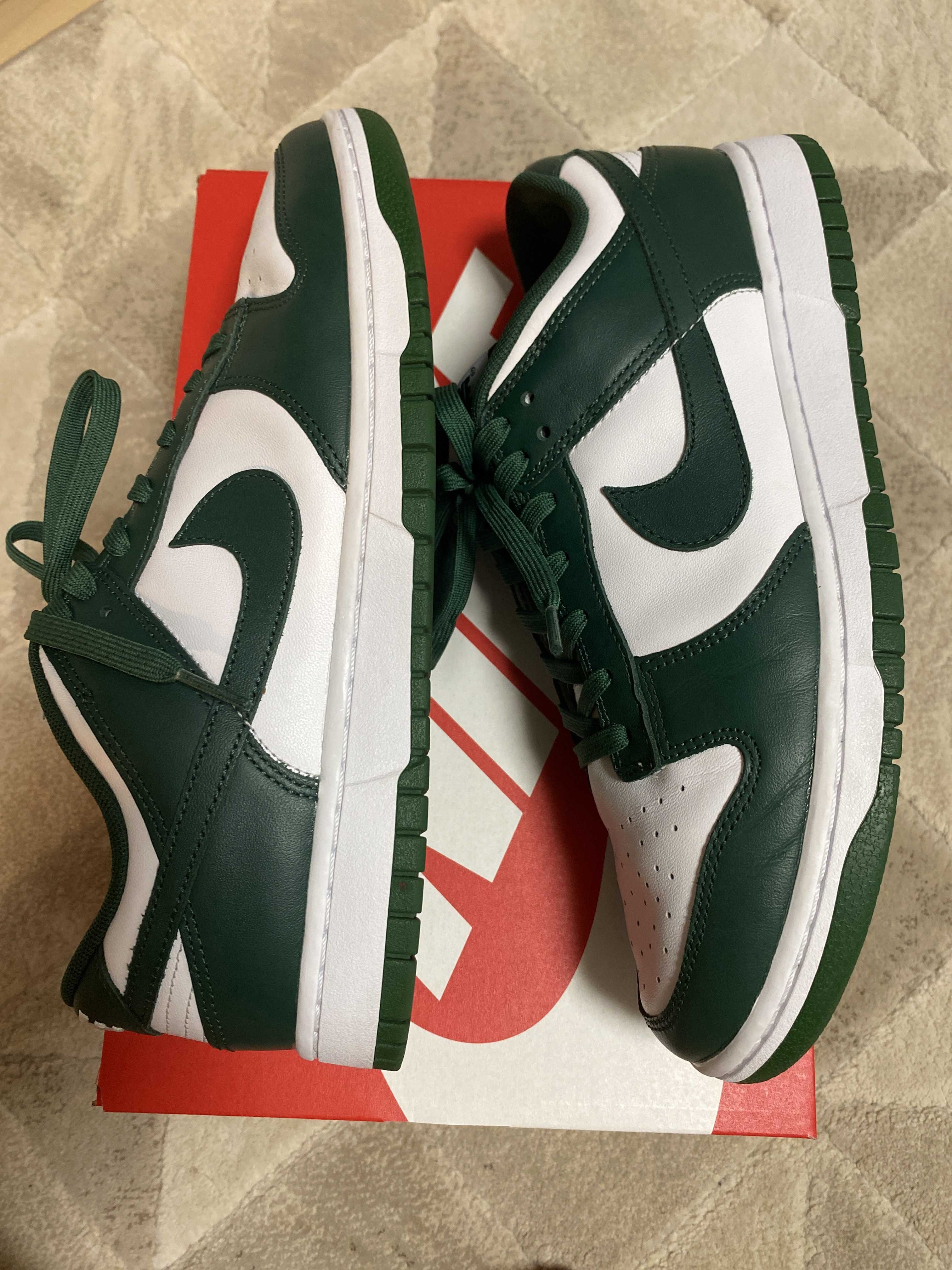 Nike Dunk Low Retro "Varsity Green/Team Green"