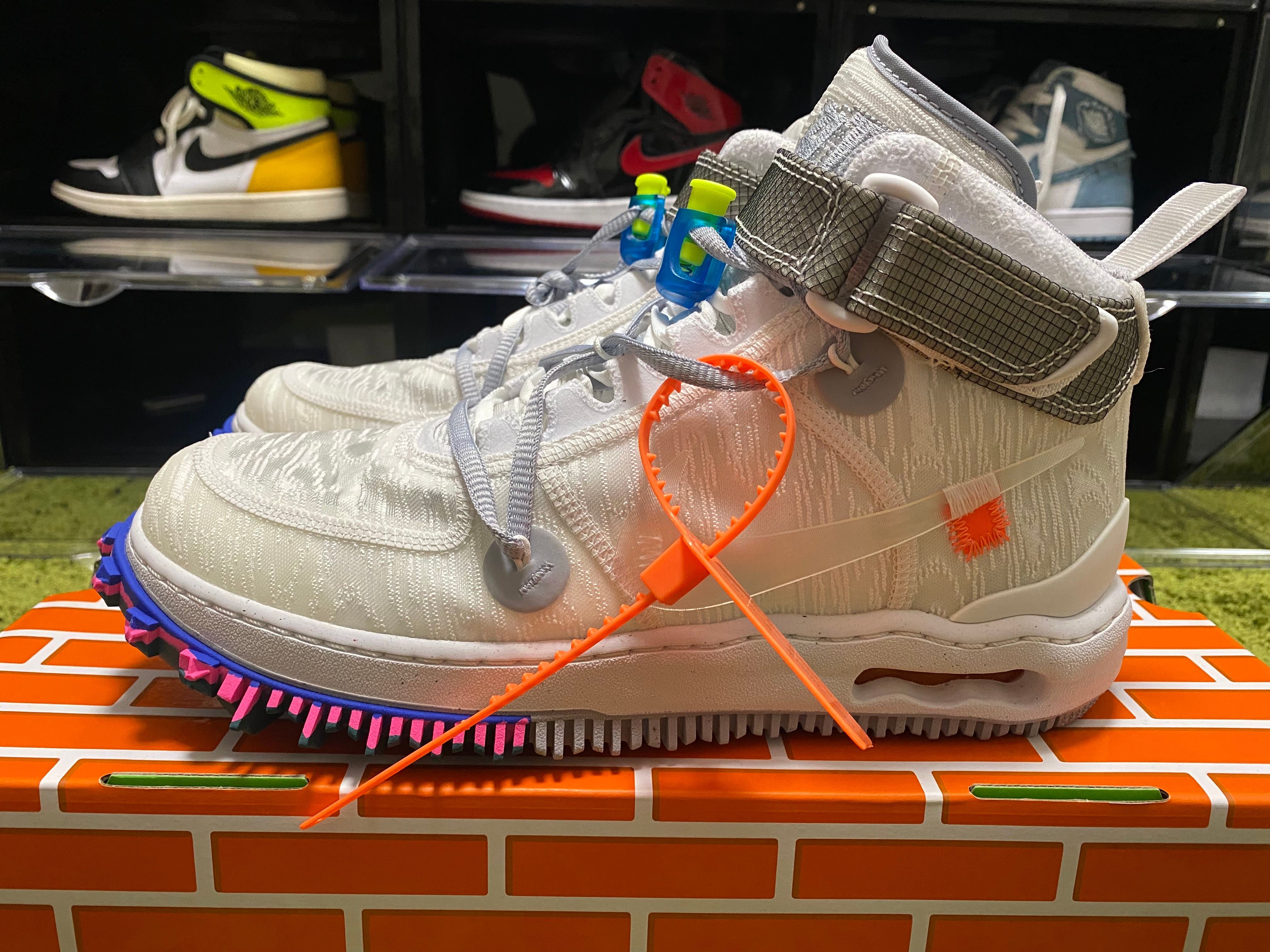 Off-White × Nike Air Force 1 Mid "White"