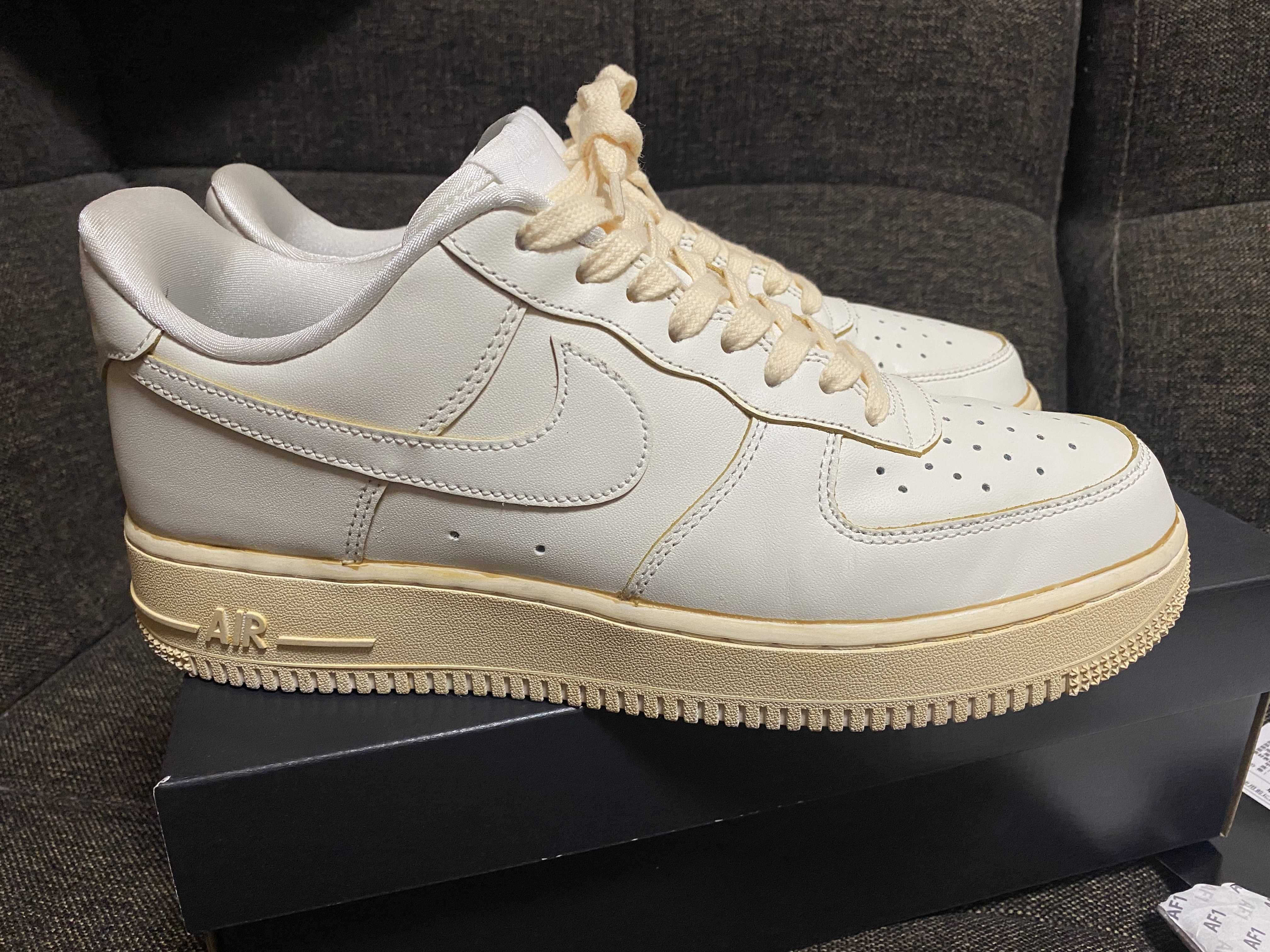 Nike Air Force 1 Low '07 LV8 "Made You Look"