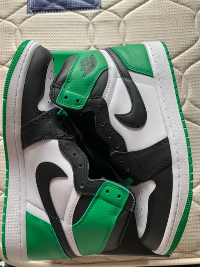 Nike Air Jordan 1 Retro High OG "Celtics/Black and Lucky Green" (2023)