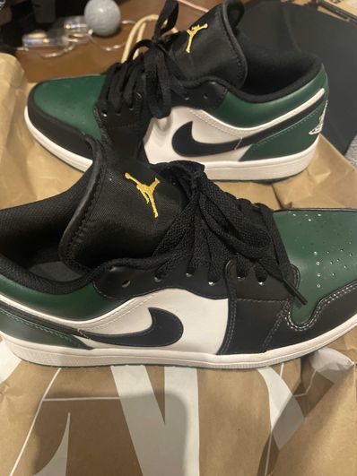 Nike Air Jordan 1 Low "Green Toe"