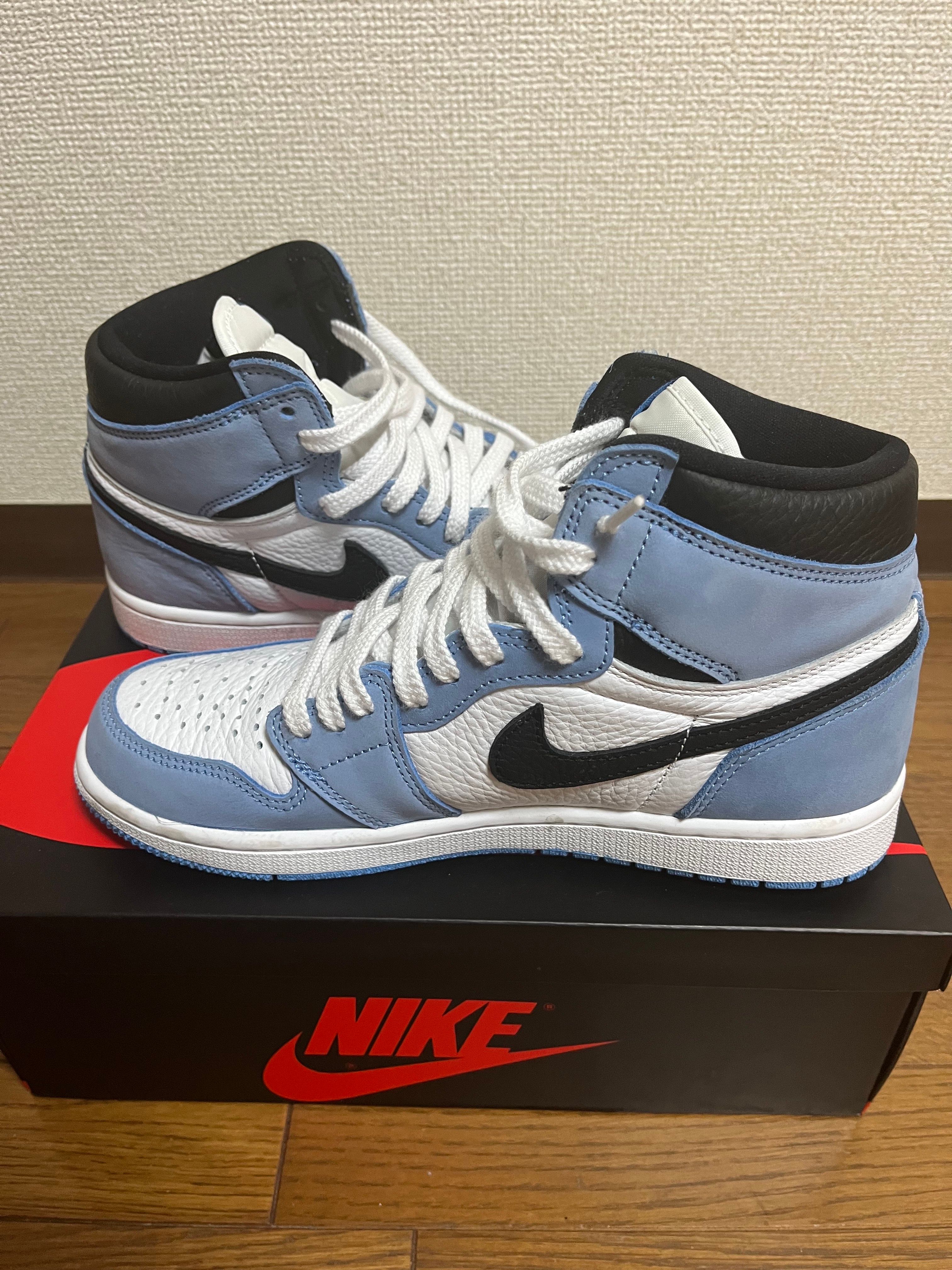 Nike Air Jordan 1 High OG "University Blue"