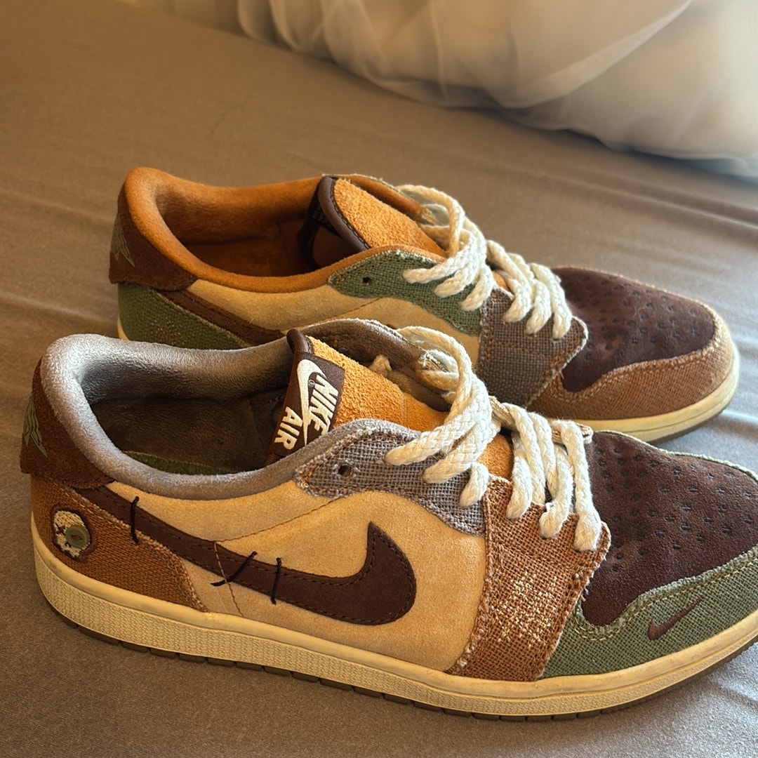 Zion Williamson × Nike Air Jordan 1 Low OG "Flax and Oil Green"