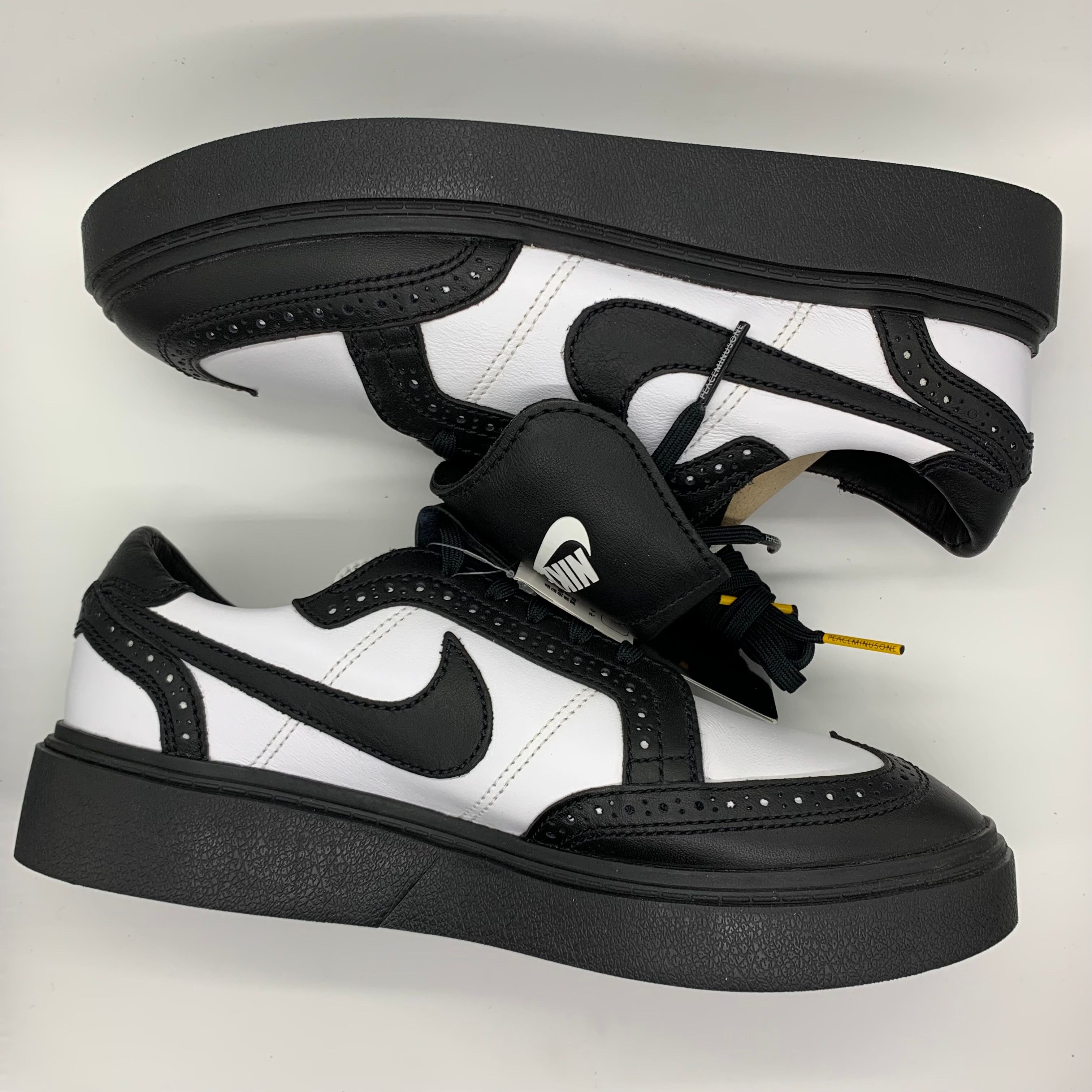 PEACEMINUSONE × Nike Kwondo 1 "Black and White" / G-DRAGON