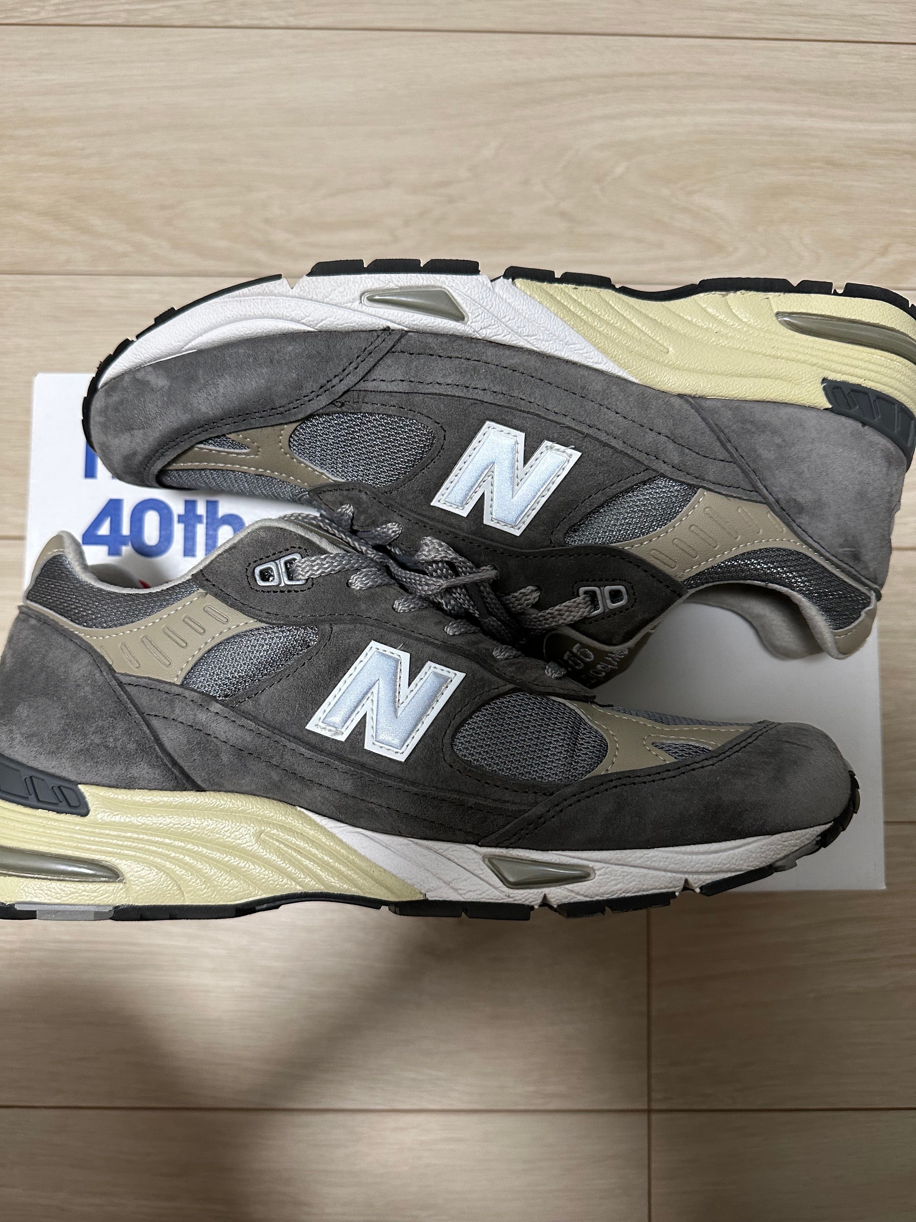 New Balance M991UKF Flimby Catalogue Pack "Grey/White"