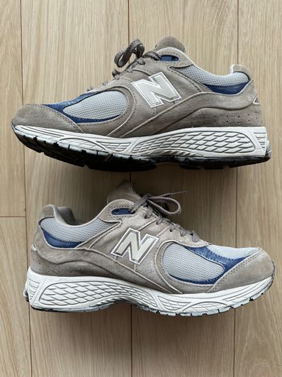 New Balance 2002R "Light Gray"