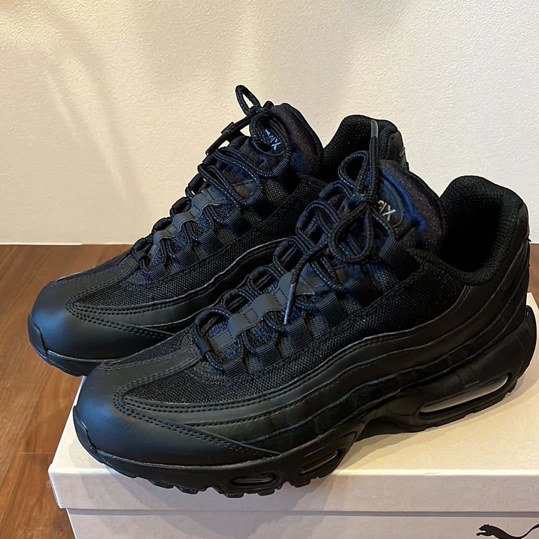 Nike Air Max 95 Essential "Black/Dark Grey/Black"