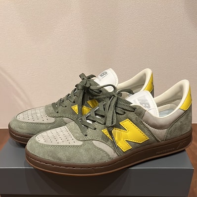 New Balance T500 "Dark Olvine/Apollo Gold"