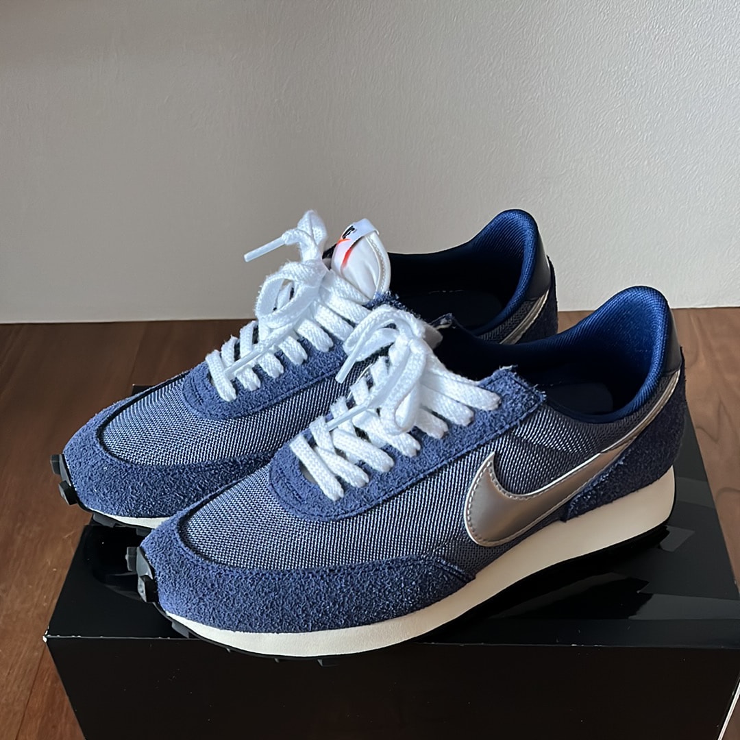 ナイキ デイブレイク "ブルーボイド/ディフューズドブルー"