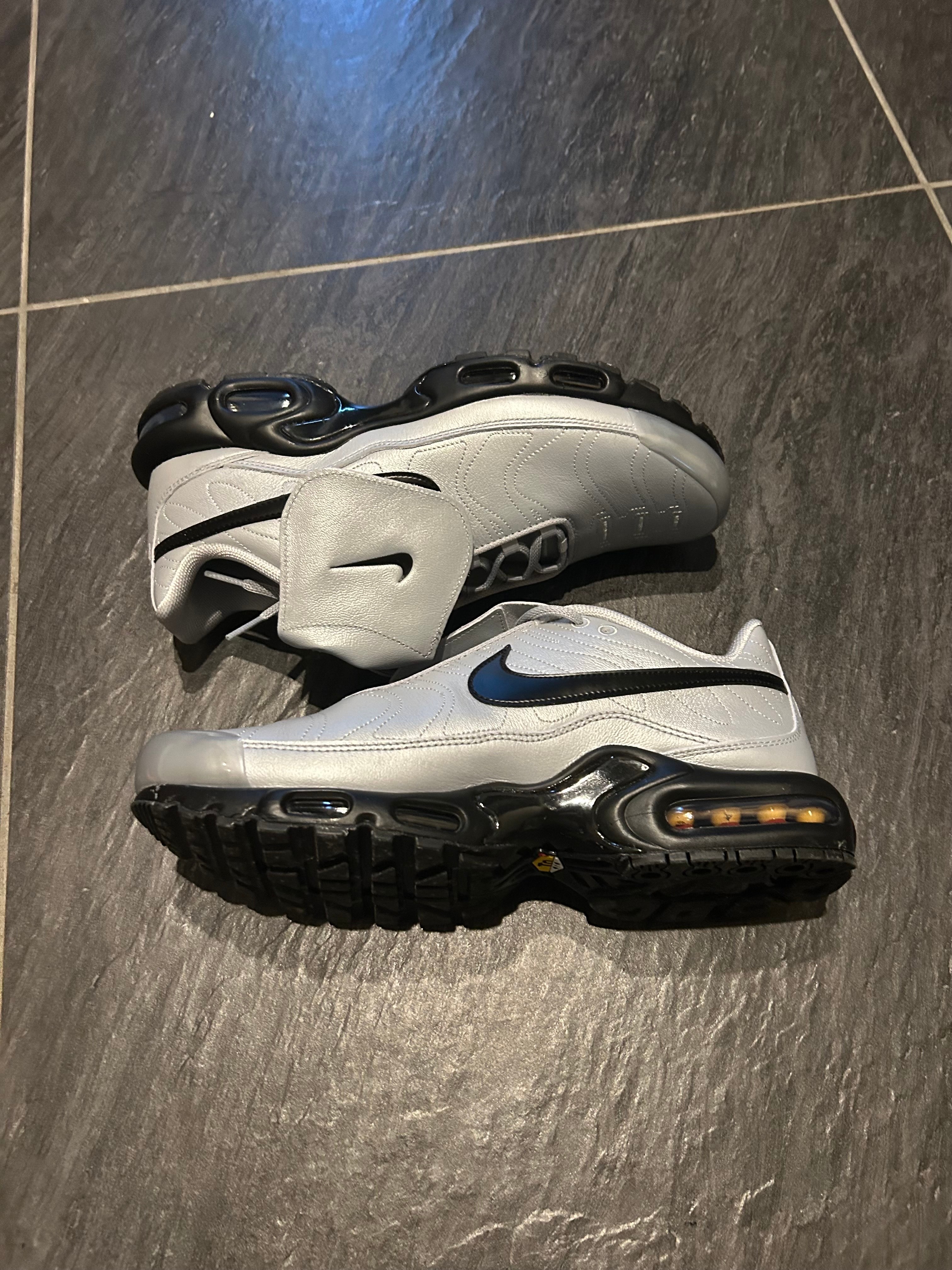 Nike Air Max Plus Tiempo "Wolf Grey and Black"
