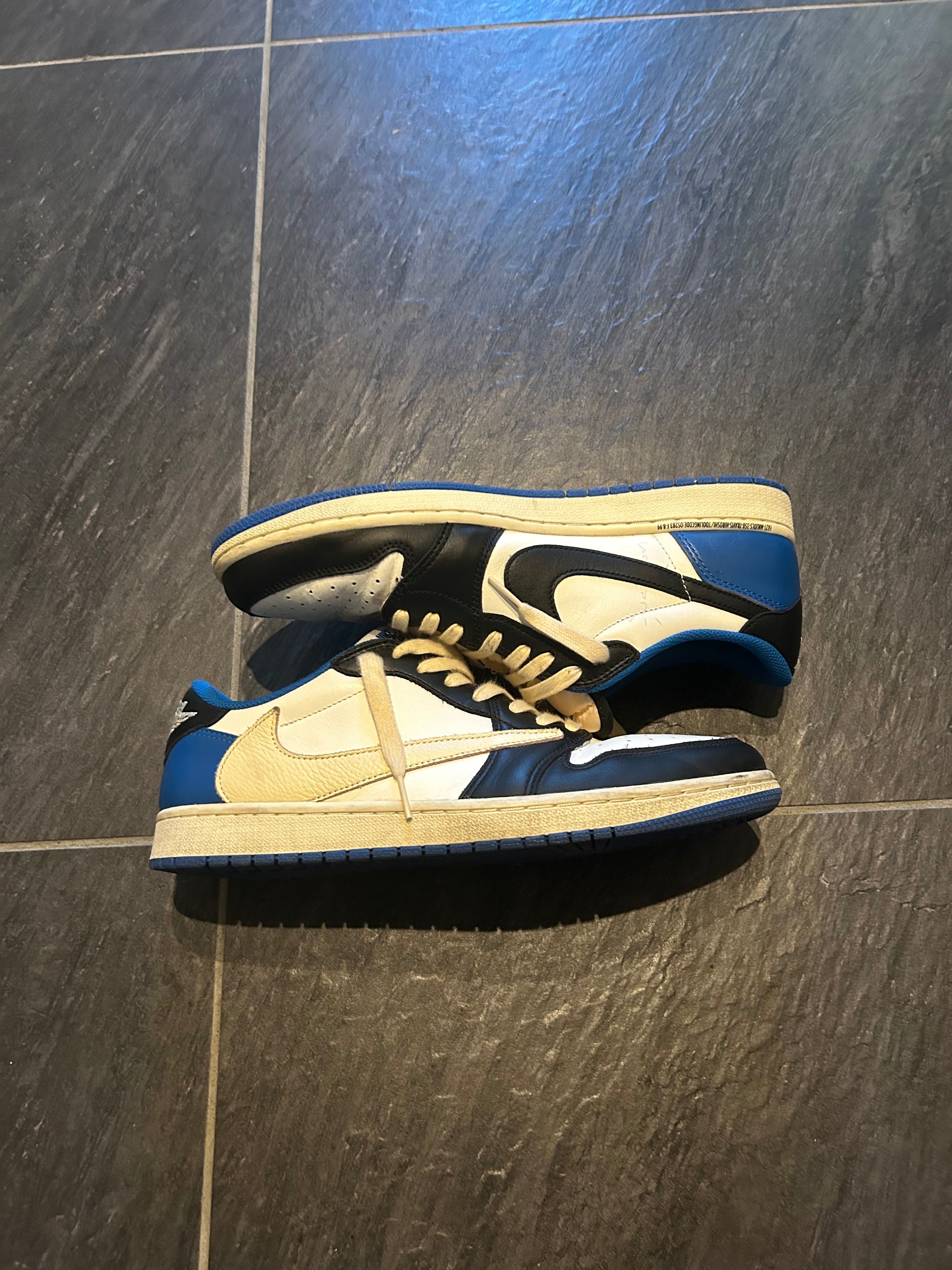 Travis Scott × fragment design × Nike Air Jordan 1 Low OG SP "Military Blue"