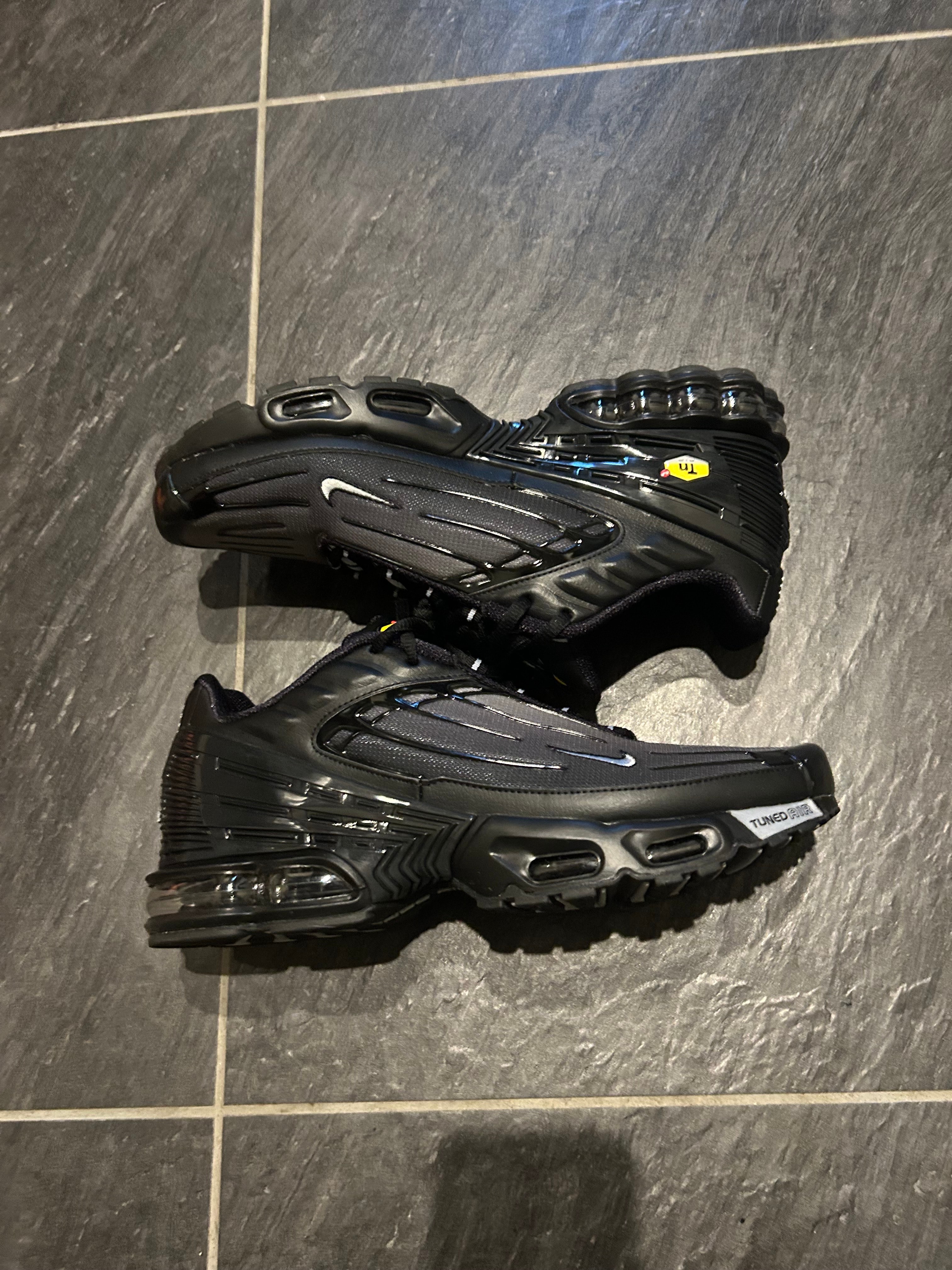Nike Air Max Plus 3 "Black/Wolf Grey"