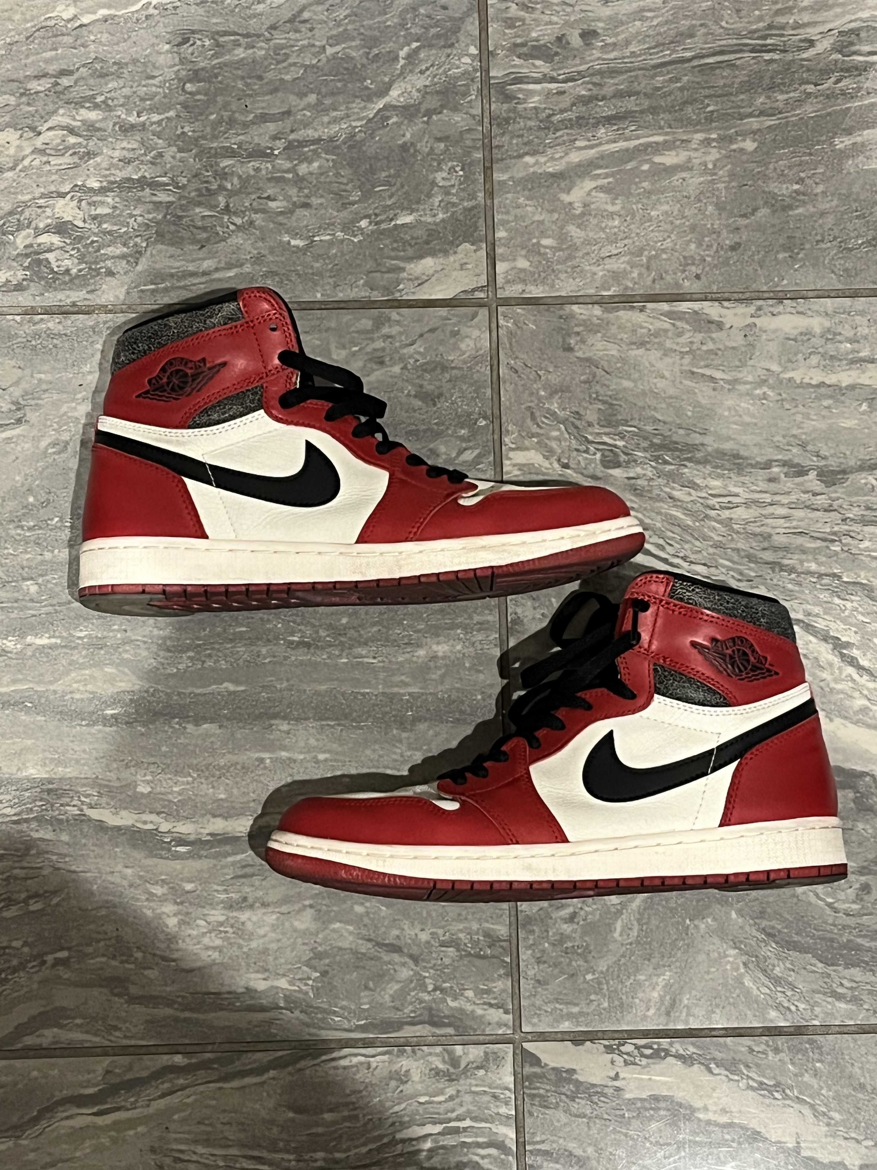Nike Air Jordan 1 High OG "Lost & Found/Chicago"