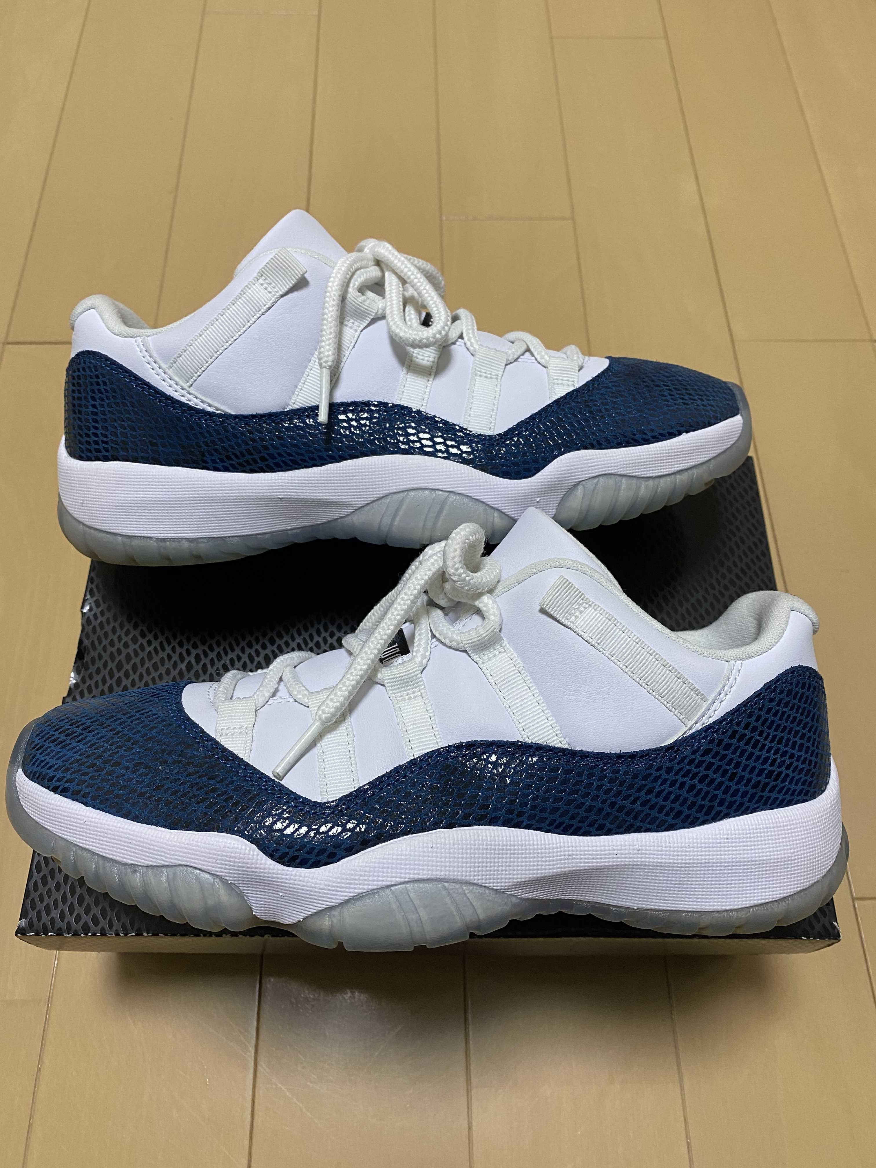 AIR JORDAN 11 LOW "SNAKESKIN"