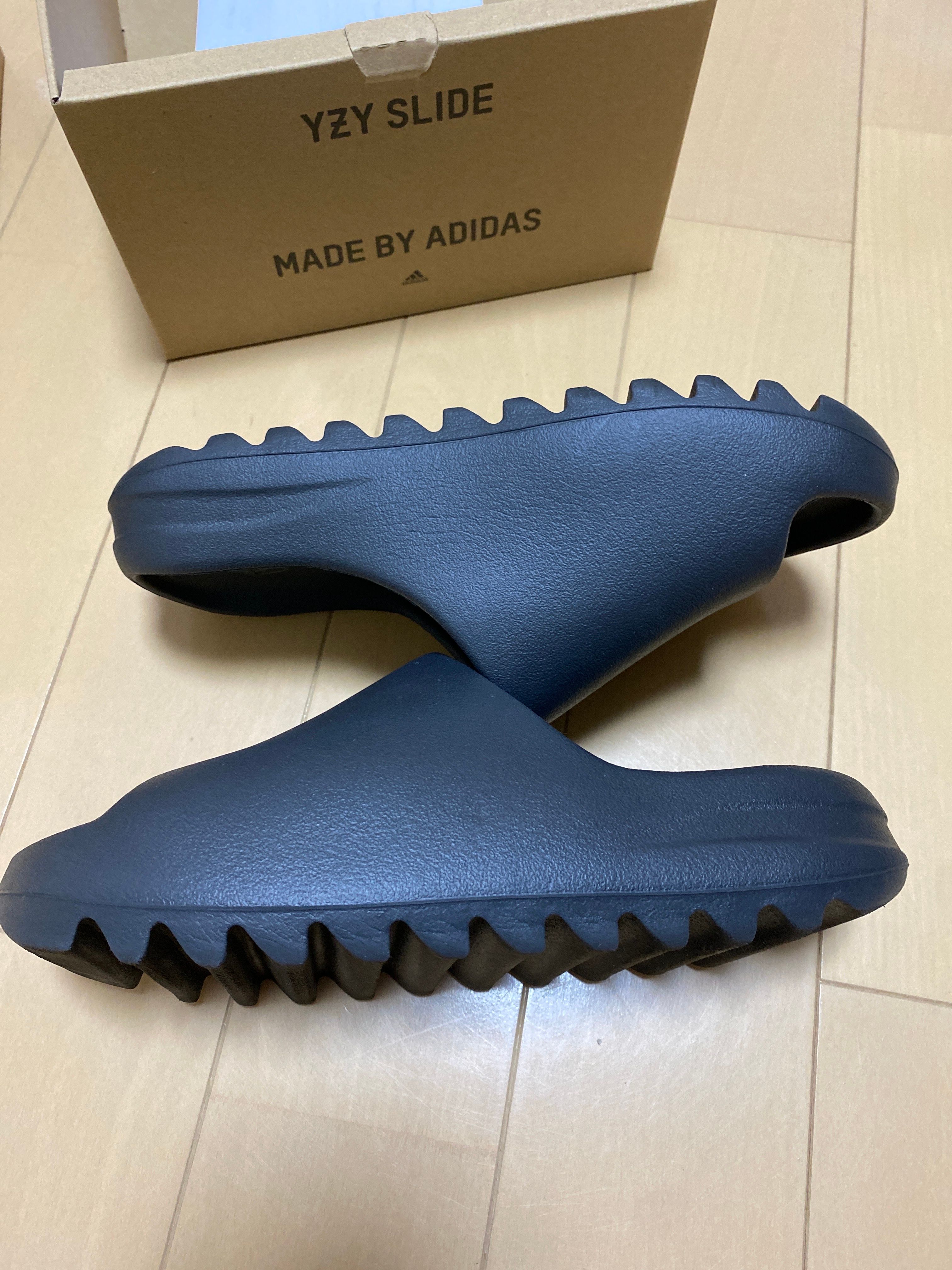 adidas YEEZY Slide "Onyx"