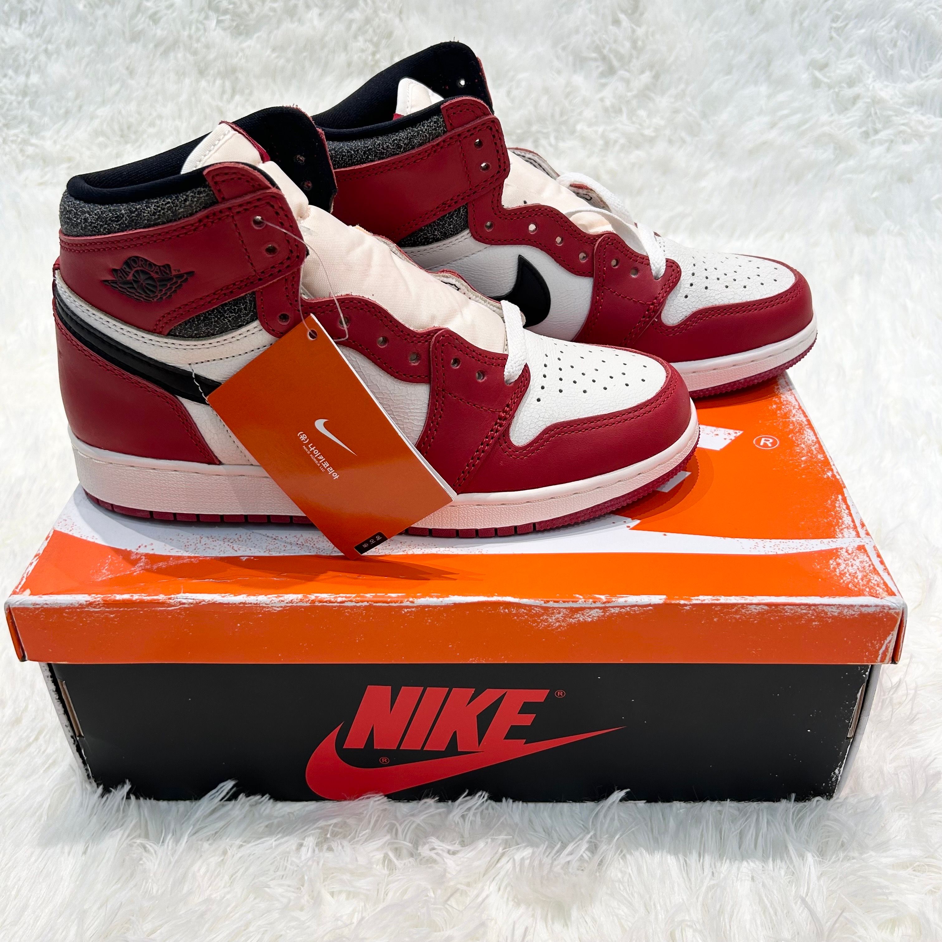 Nike GS Air Jordan 1 High OG "Lost & Found/Chicago"