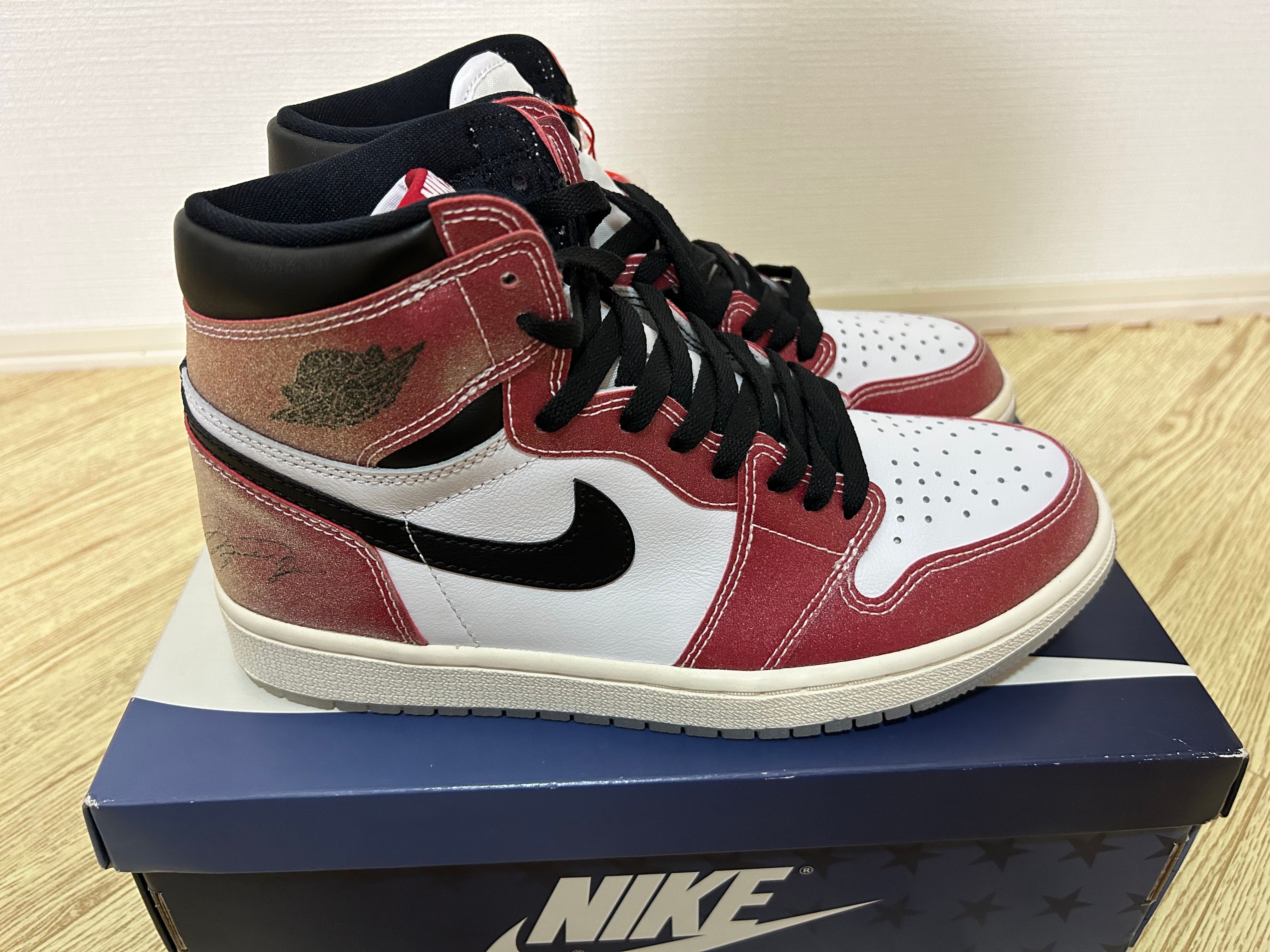 Trophy Room × Nike Air Jordan 1 High OG "Chicago"