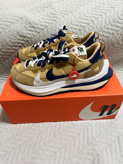Sacai × Nike Vapor Waffle "Sesame And Blue Void"