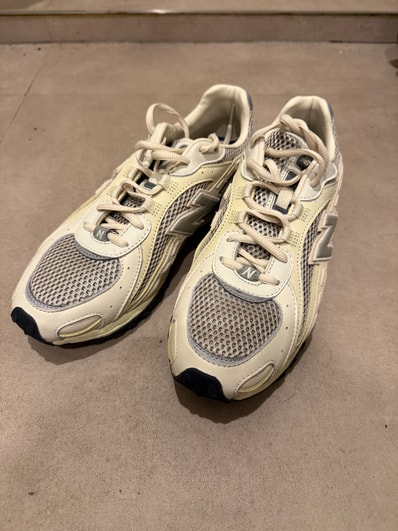 AURALEE × New Balance 204L "Cream"