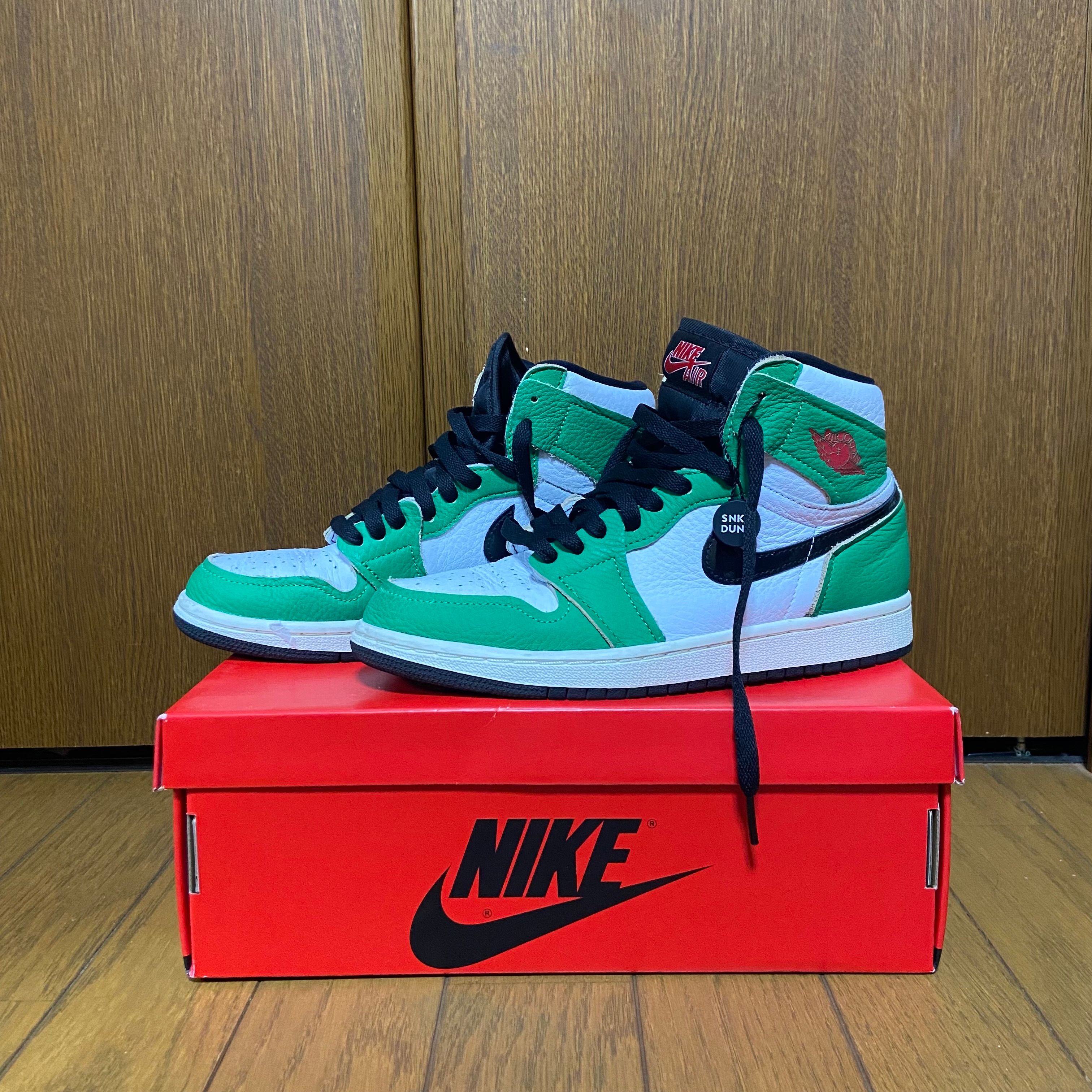 Nike Women's Air Jordan 1 High OG "Lucky Green/White-Sail-Black"