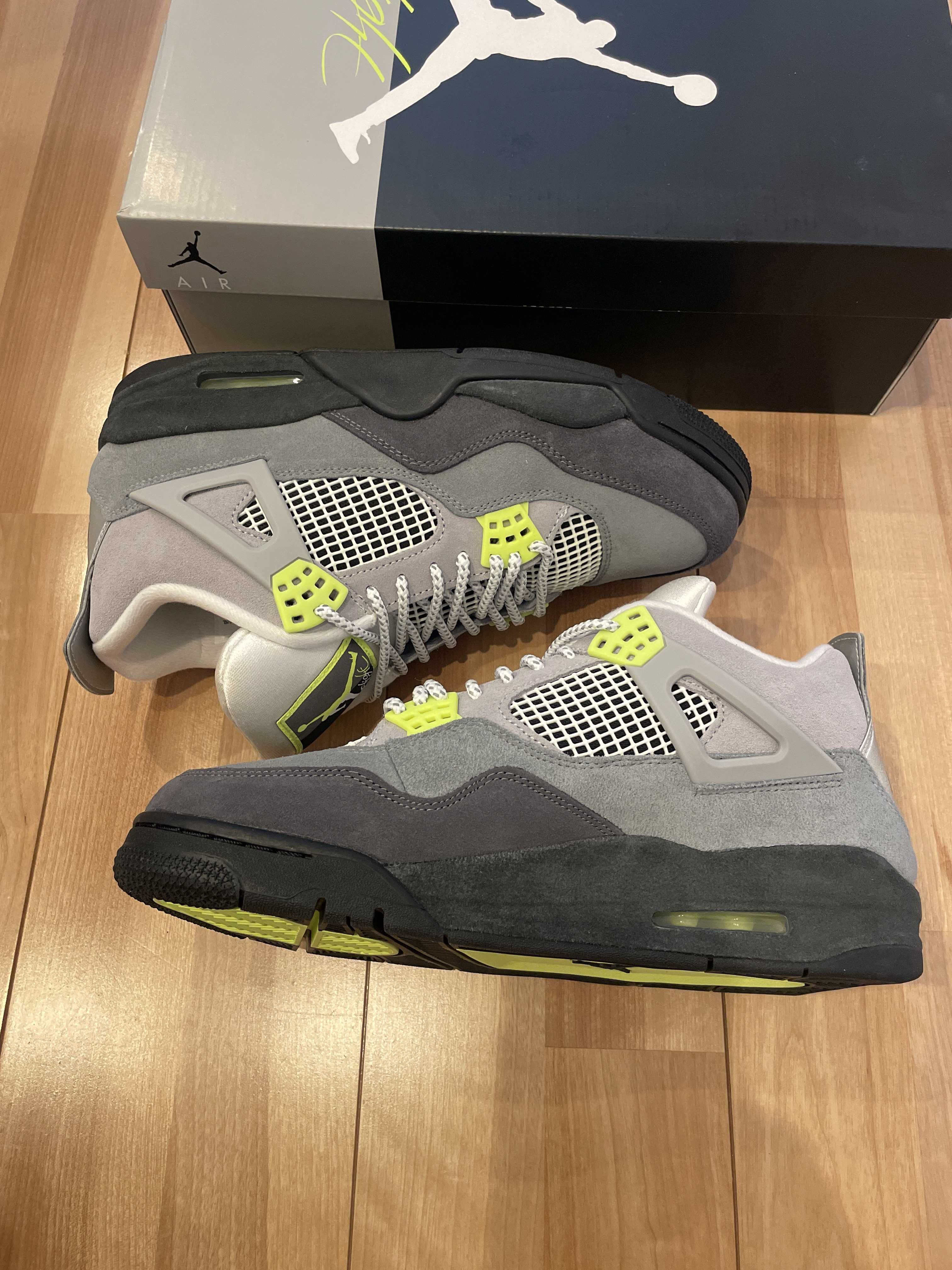 NIKE AIR JORDAN 4 RETRO LE "NEON"