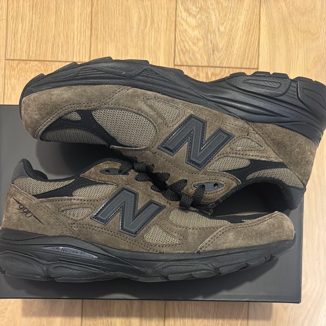 JJJJound × New Balance 990V3 "Slate Black"
