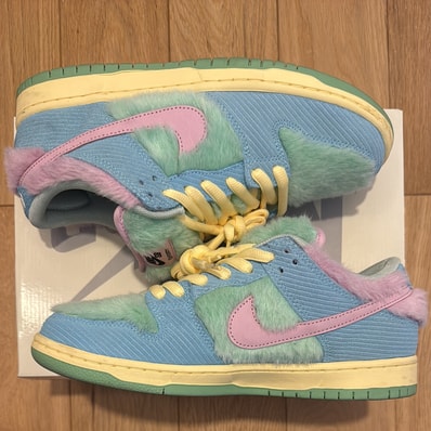 VERDY × Nike SB Dunk Low Pro QS "Visty/Blue Gaze and Enamel Green"