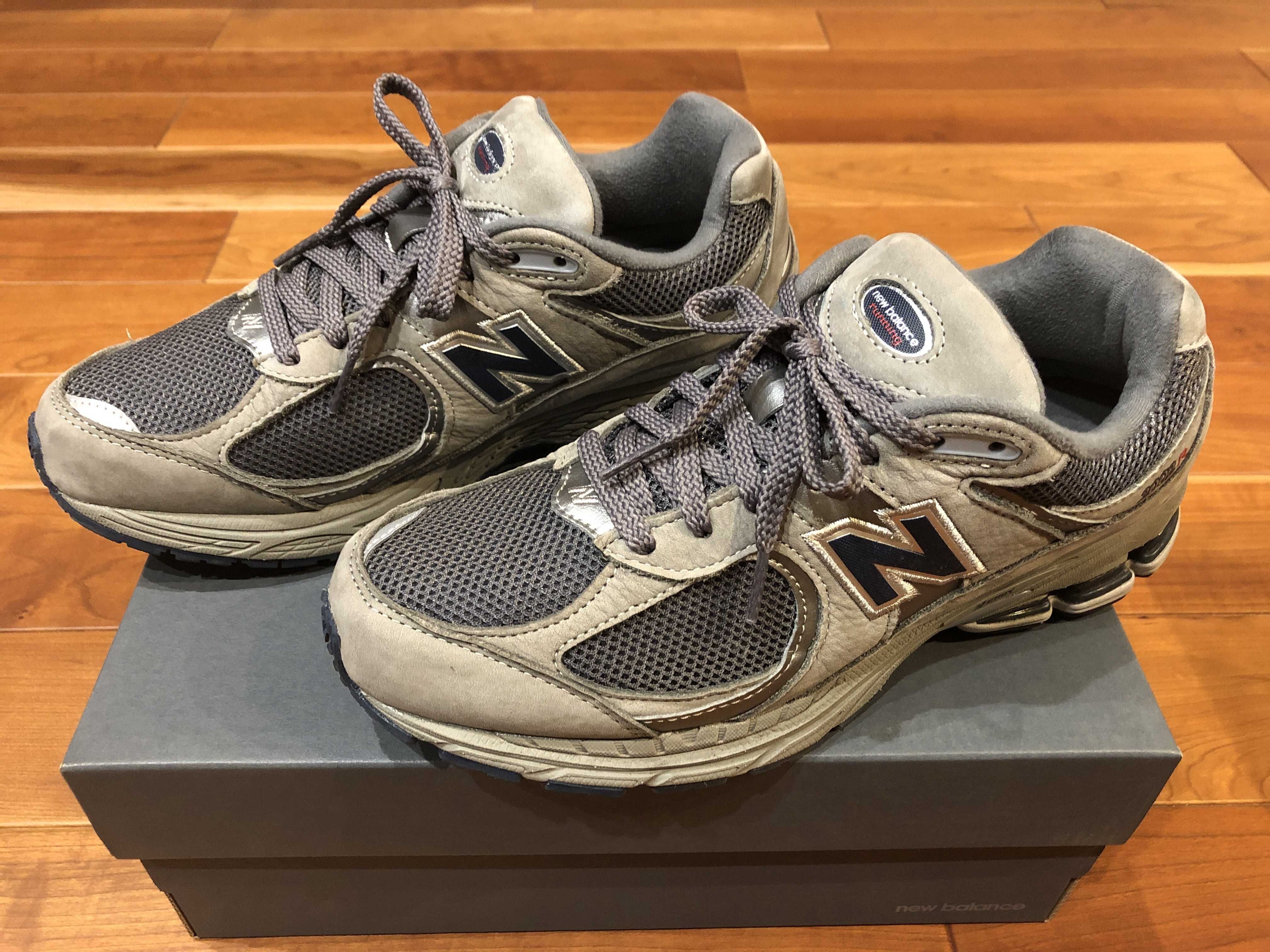 New Balance 2002R "Gray"