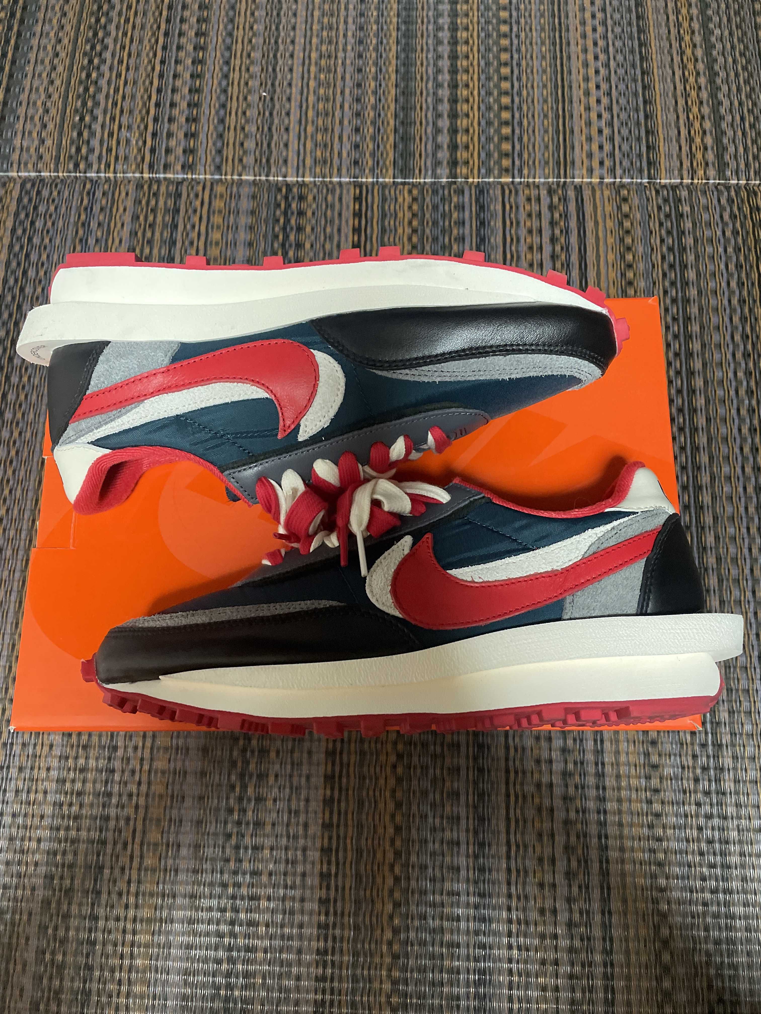 UNDERCOVER × sacai × Nike LD Waffle "Midnight Spruce/Pale Ivory-Dark Grey-University Red"