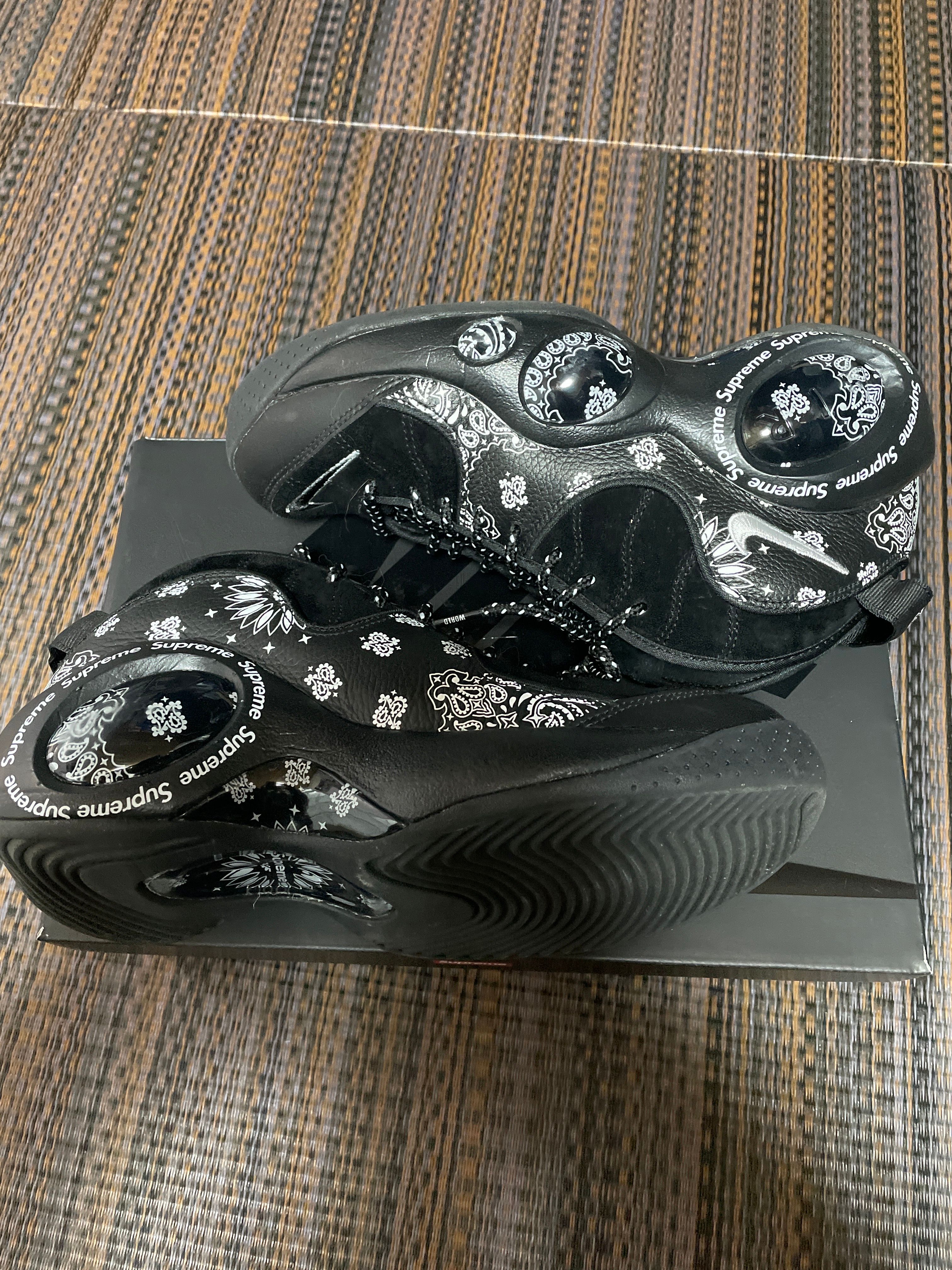 Supreme × Nike Air Zoom Flight 95 SP "Black/White"