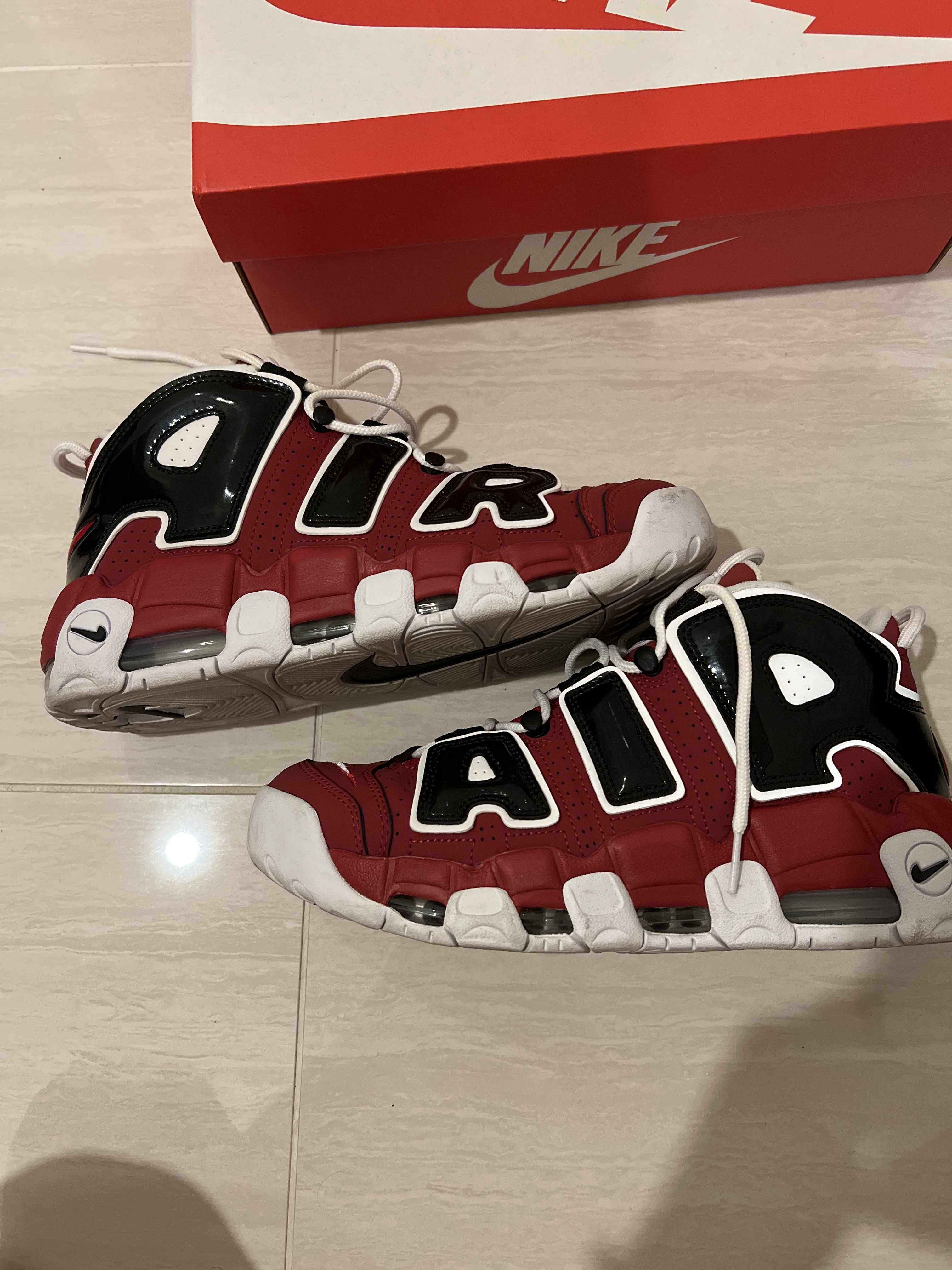 Nike Air More Uptempo ’96 "Black and Varsity Red" (2021)