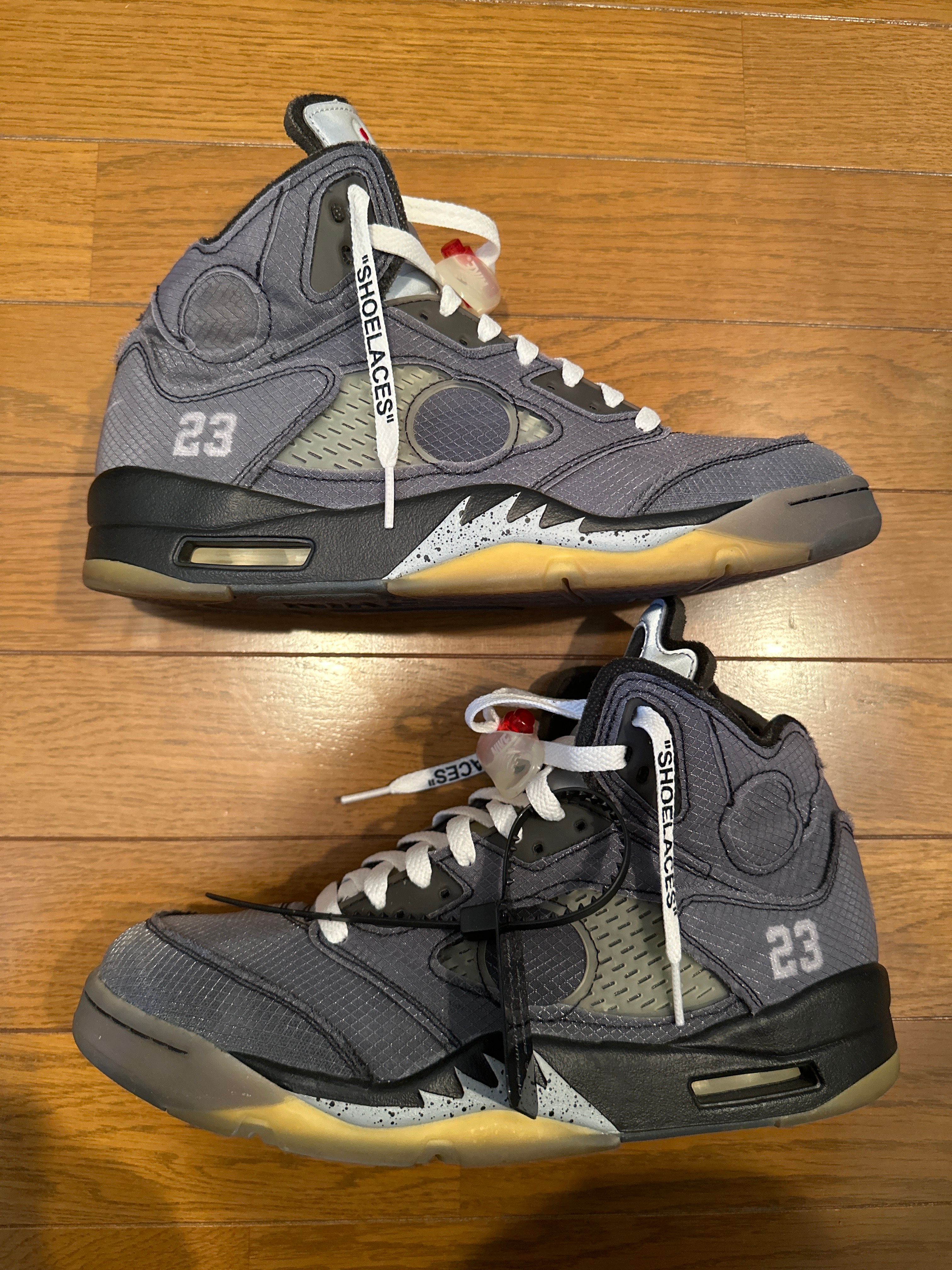 Off-White × Nike Air Jordan 5 "Black/Muslin/Fire Red"